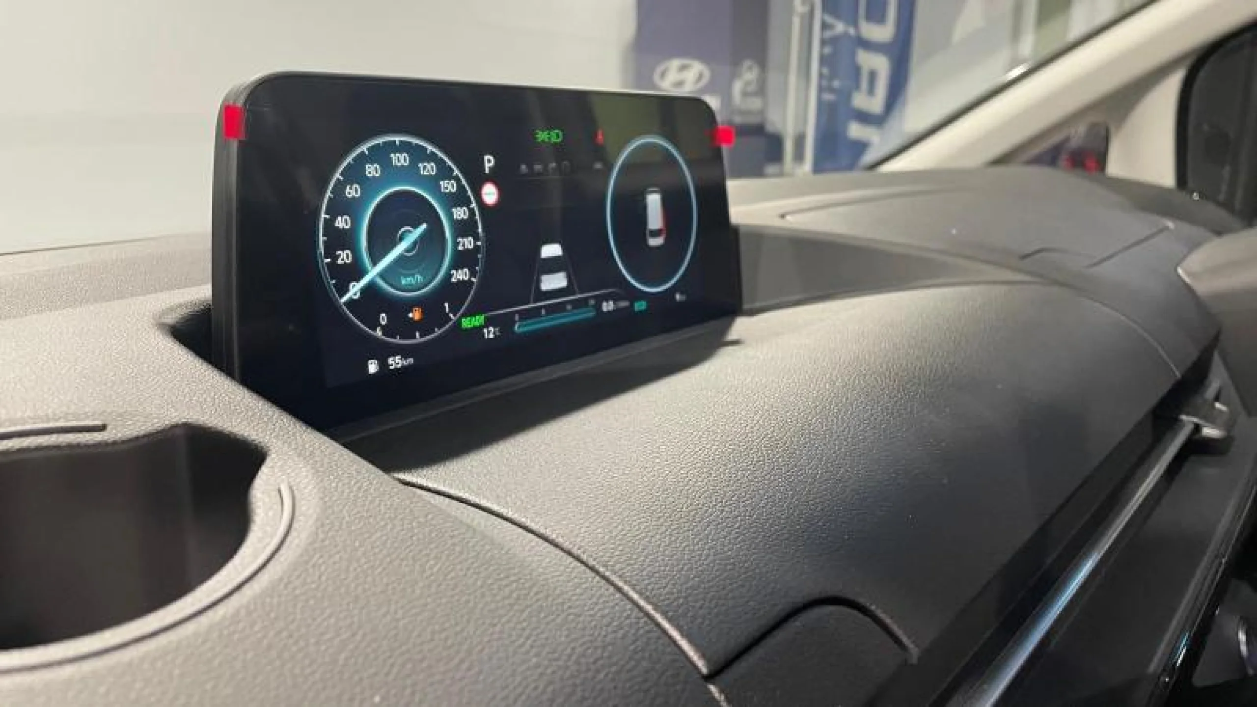 HYUNDAI STARIA 9S HEV 1.6 TGDI 225CV 6AT TECNO - Foto 21