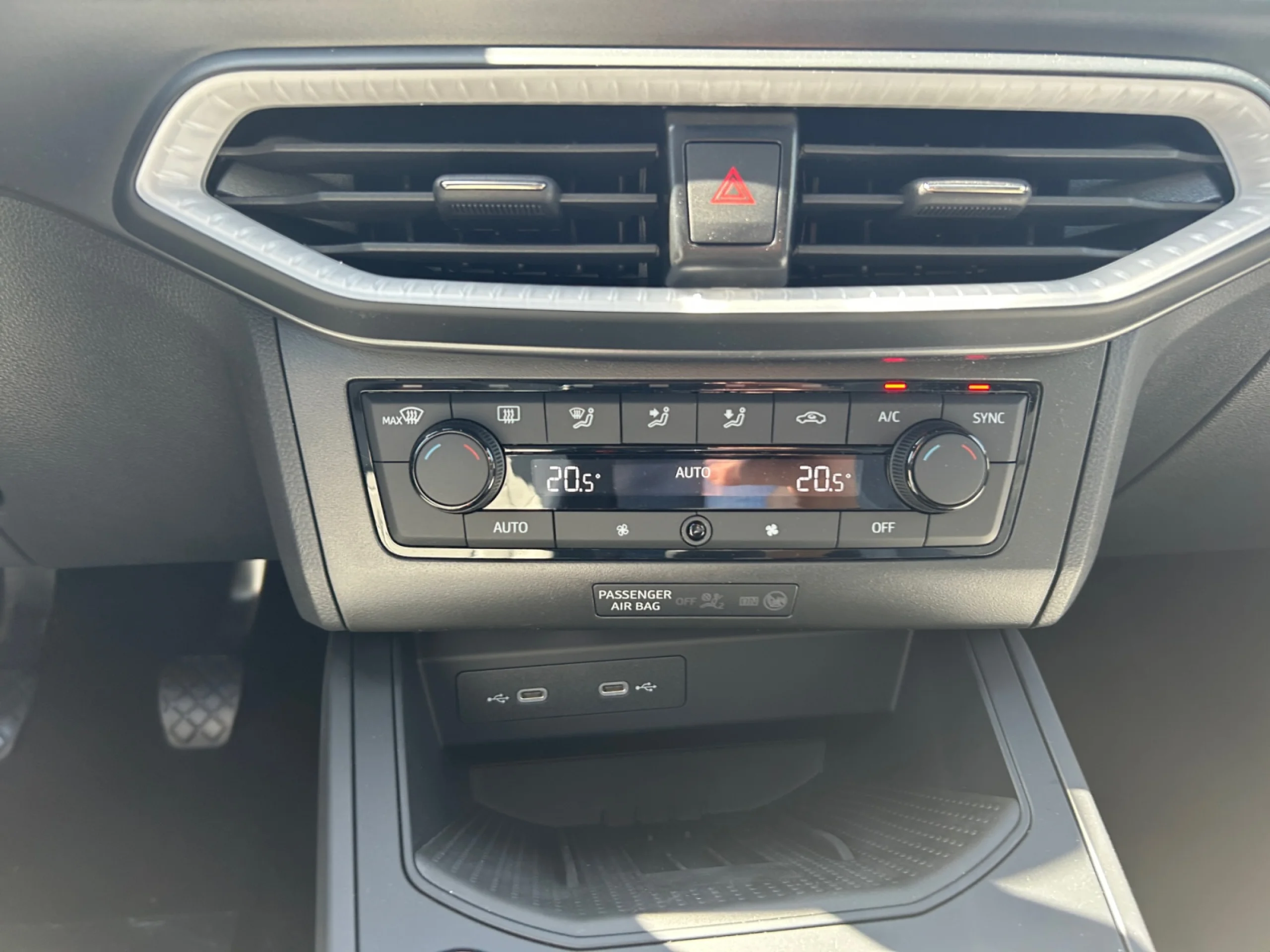 SEAT IBIZA 1.0 TSI 85KW (115CV) START&STOP FR+ - Foto 13