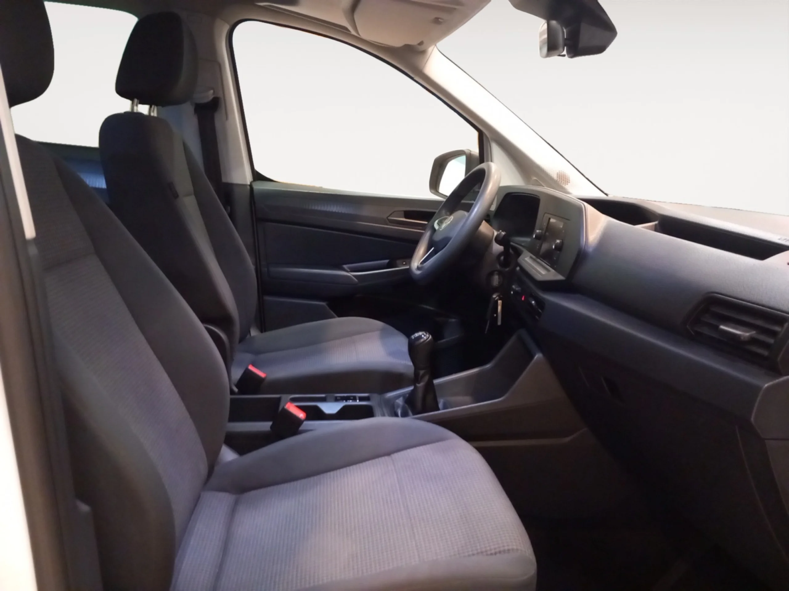 VOLKSWAGEN CADDY 2.0 TDI KOMBI 75KW - Foto 5