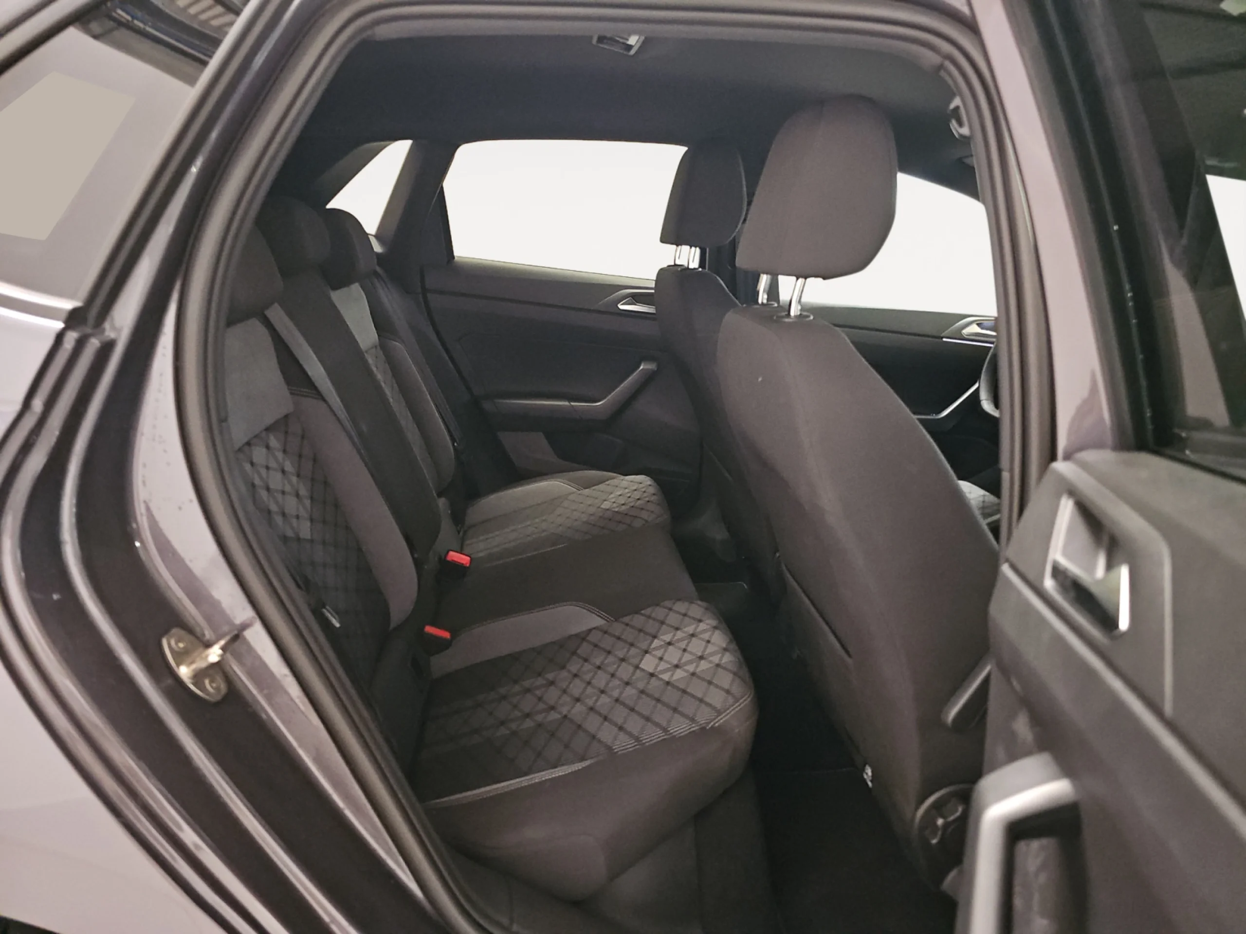 VOLKSWAGEN POLO R LINE 1.0 TSI 81KW (110CV) DSG - Foto 6