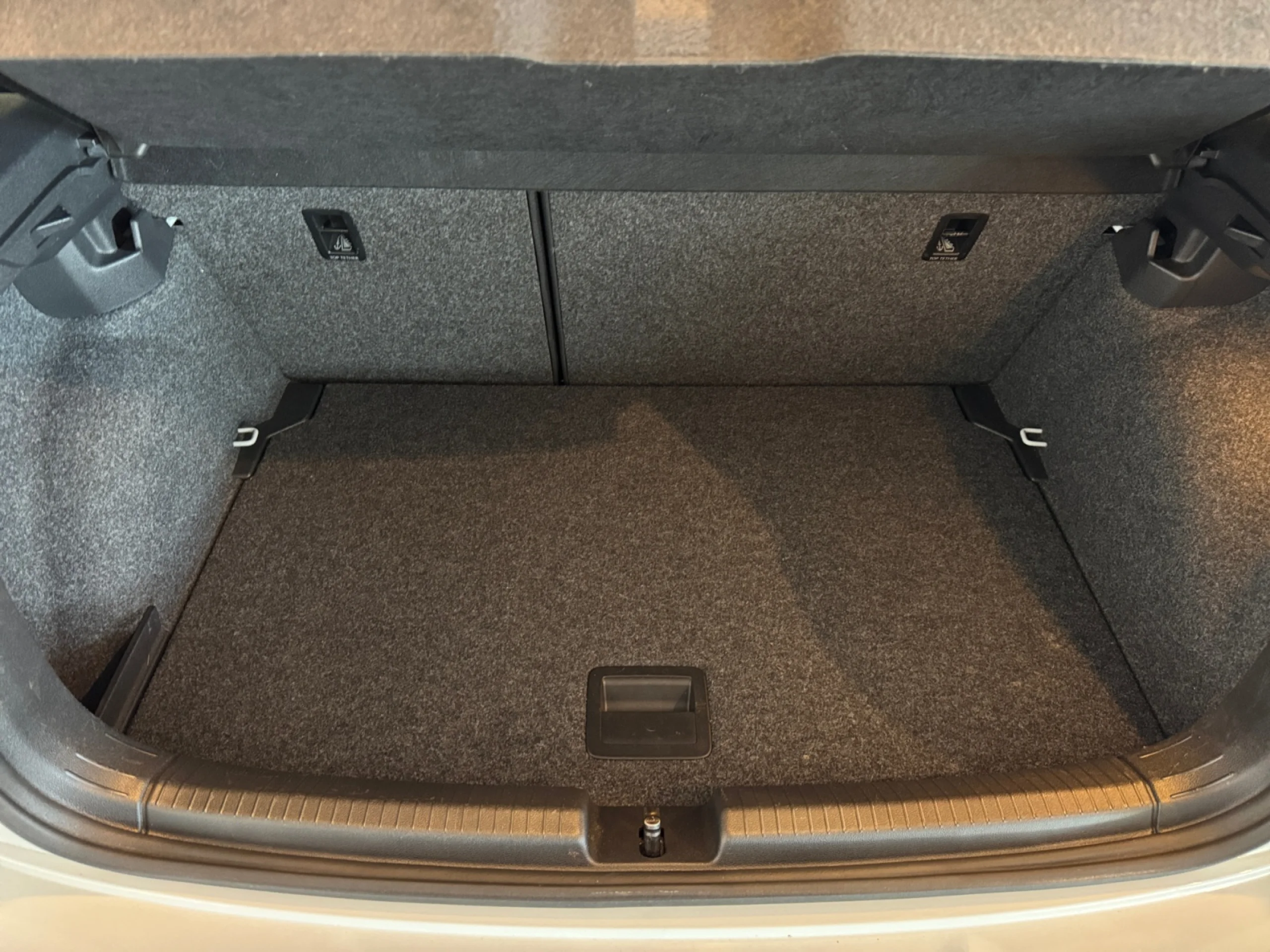 VOLKSWAGEN POLO SPORT 1.0 TSI 85KW (115CV) DSG - Foto 7