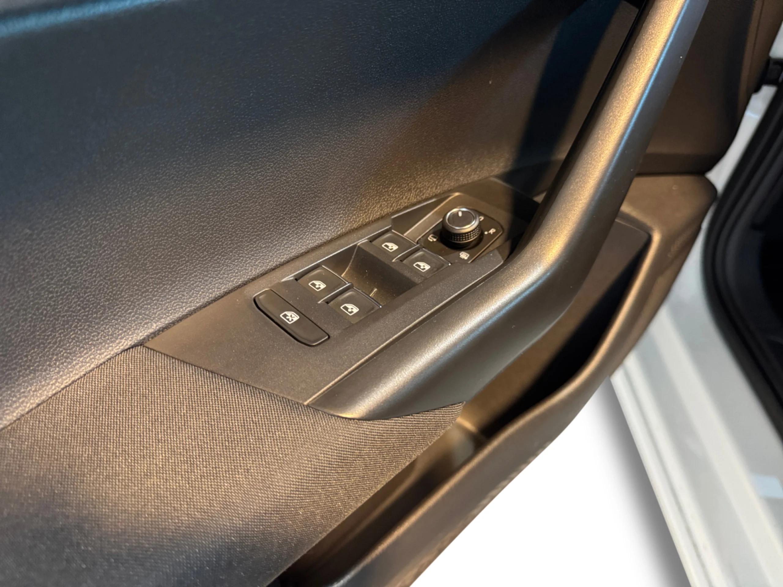 VOLKSWAGEN POLO SPORT 1.0 TSI 85KW (115CV) DSG - Foto 12