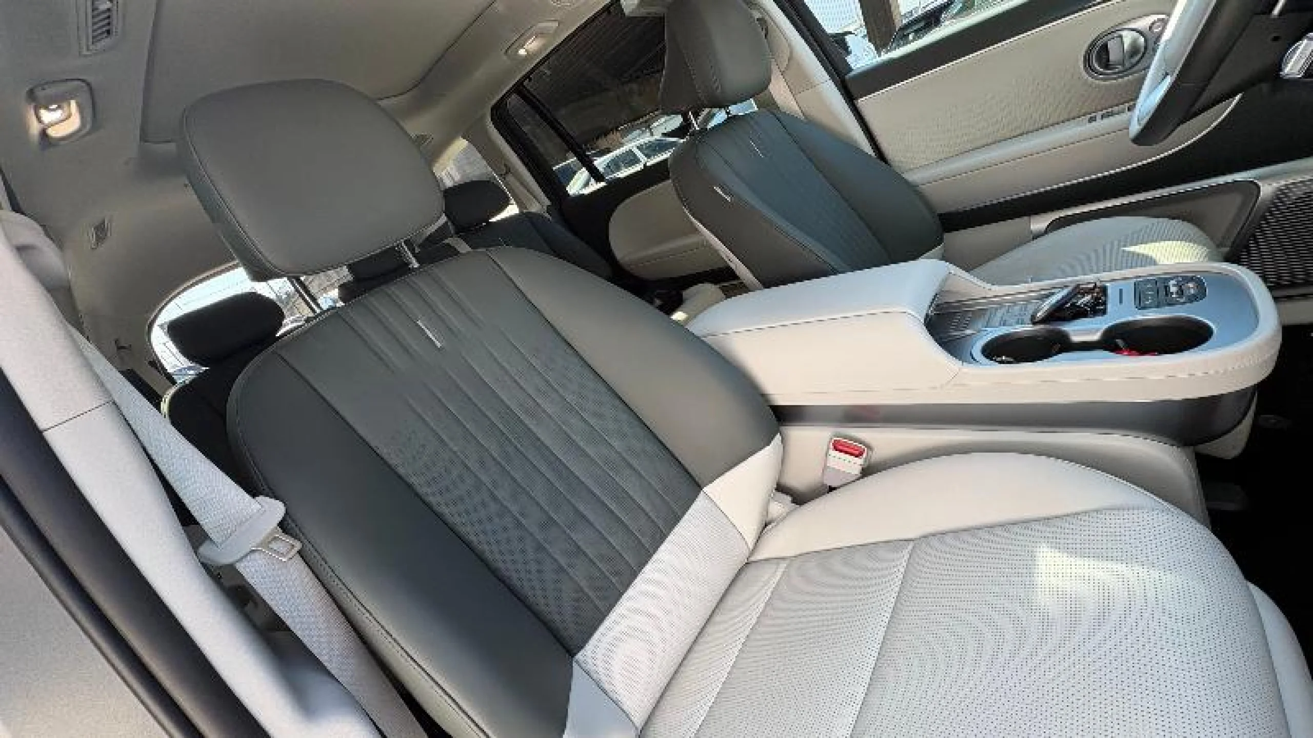 HYUNDAI IONIQ 9 110KWH AWD ECALLIGRAPHY 7 ASIENTOS - Foto 15