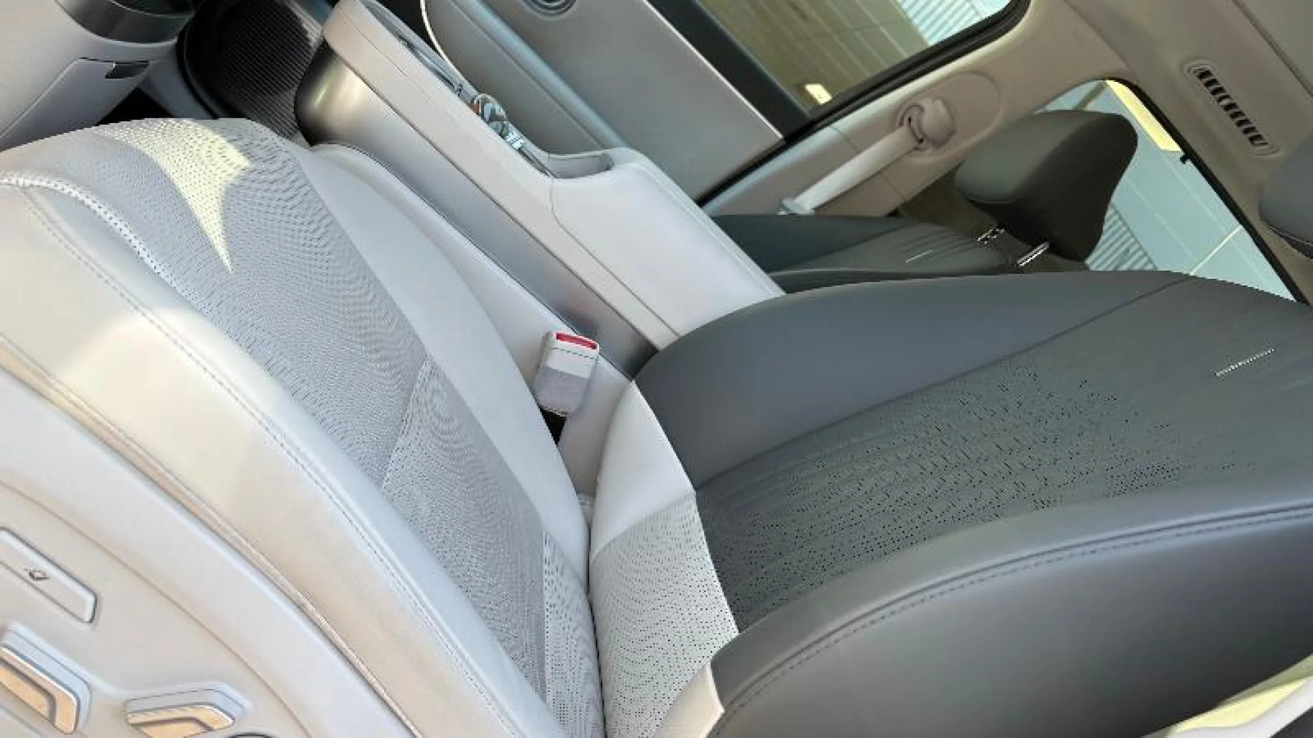 HYUNDAI IONIQ 9 110KWH AWD ECALLIGRAPHY 7 ASIENTOS - Foto 24