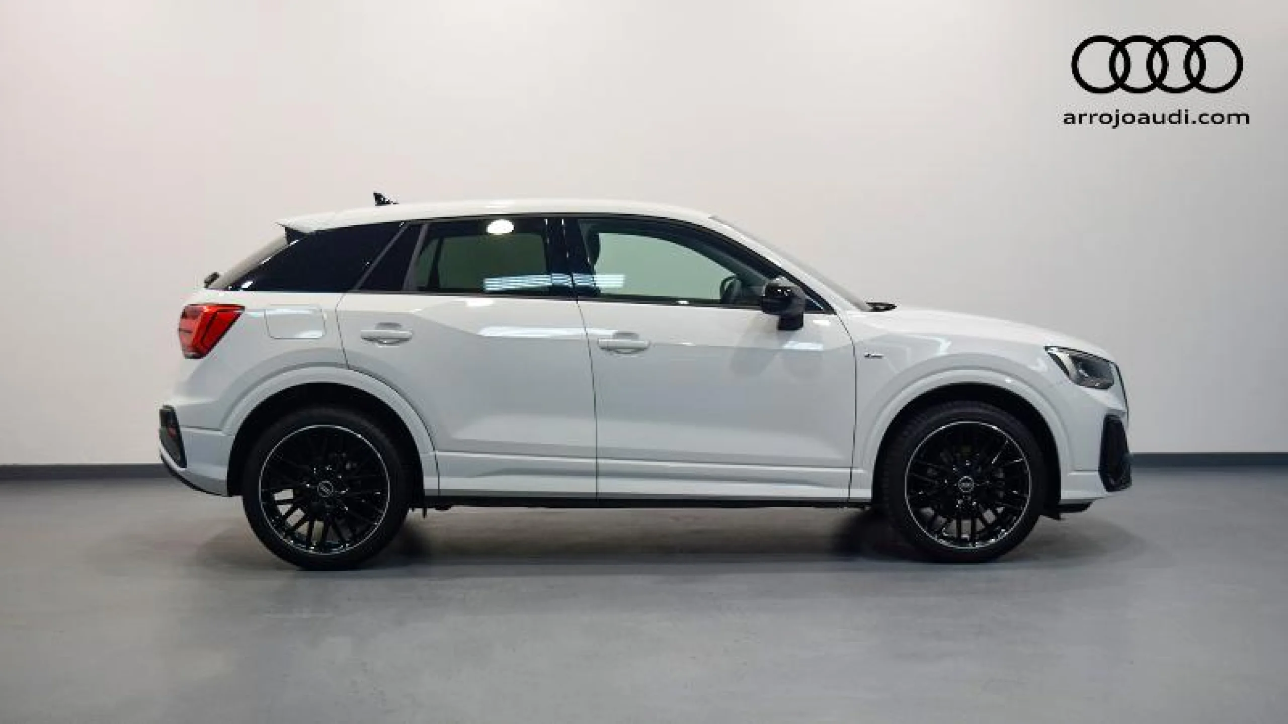 AUDI Q2 BLACK LINE 35 TFSI 110KW S TRONIC - Foto 3