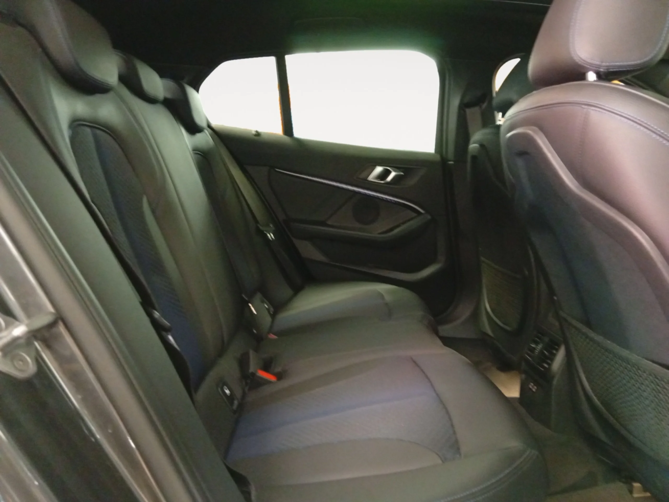 BMW SERIE 1 118I - Foto 6