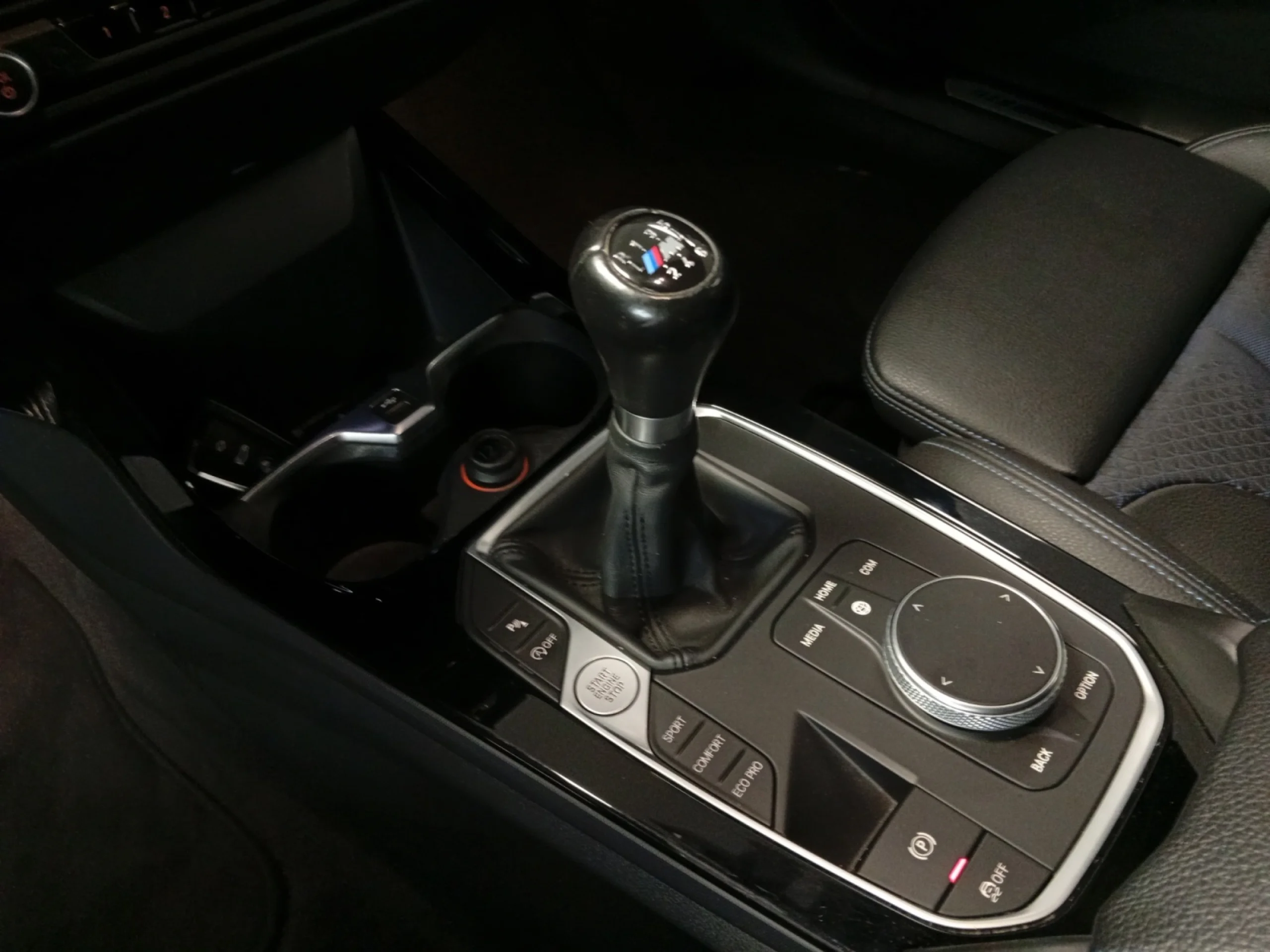 BMW SERIE 1 118I - Foto 13