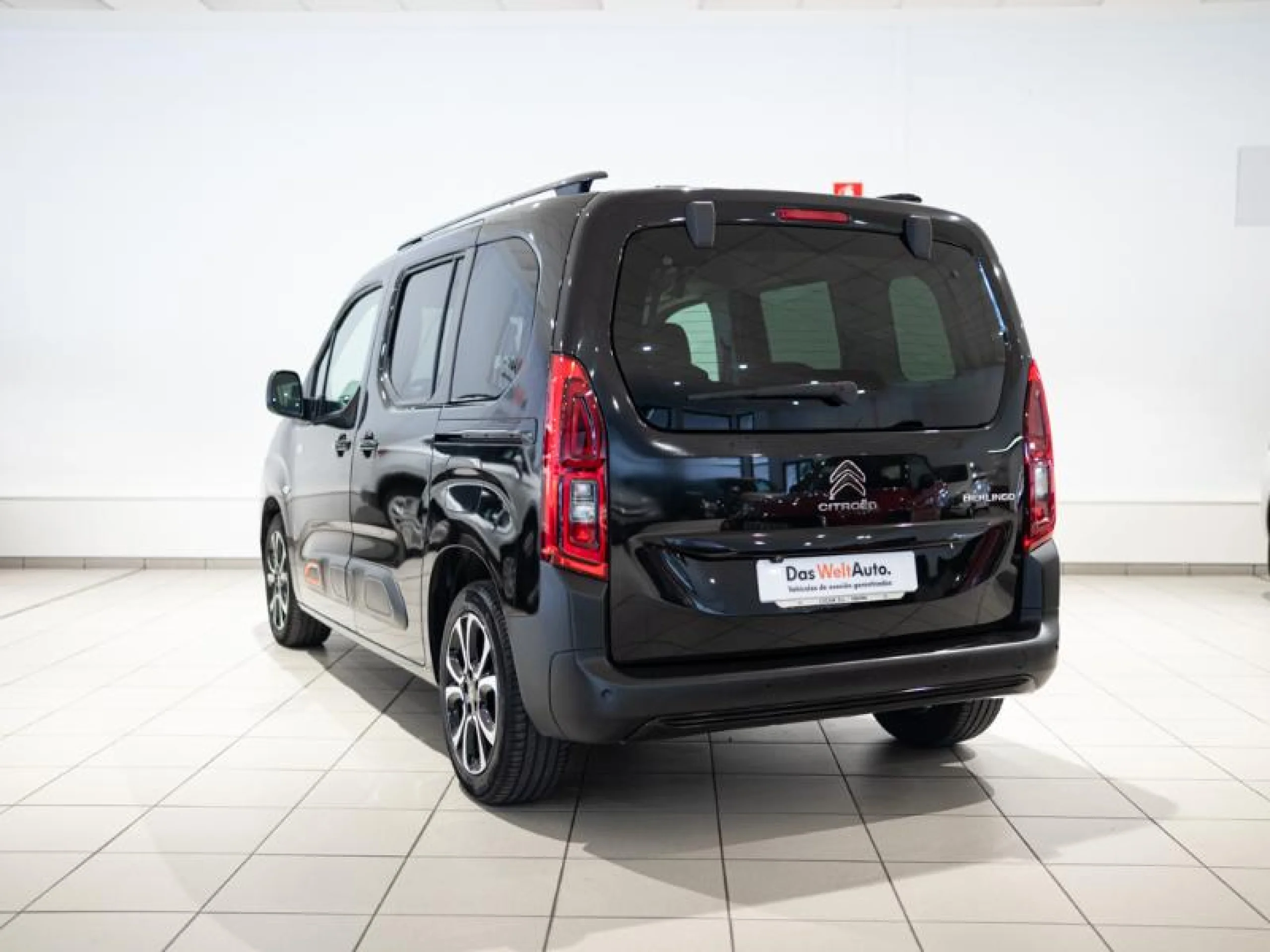 CITROEN BERLINGO TALLA M BLUEHDI 130 S&S 6V SHINE - Foto 2