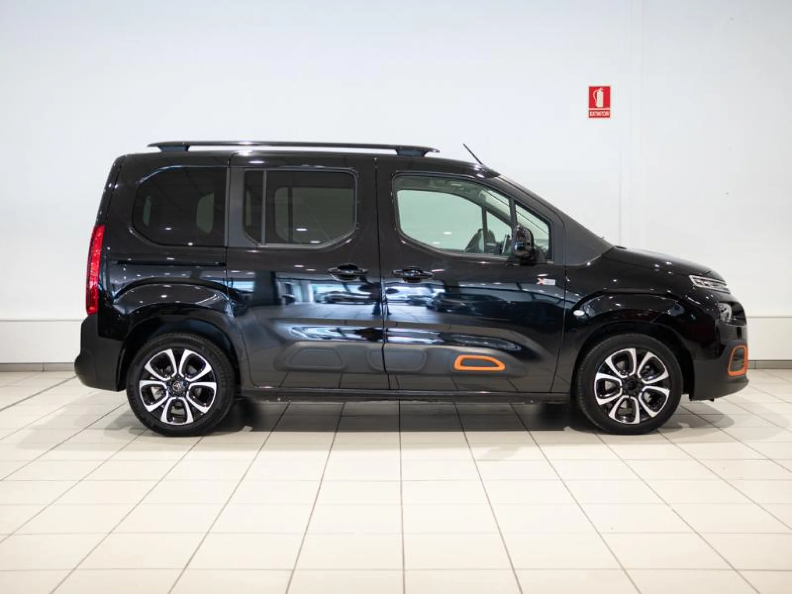 CITROEN BERLINGO TALLA M BLUEHDI 130 S&S 6V SHINE - Foto 3
