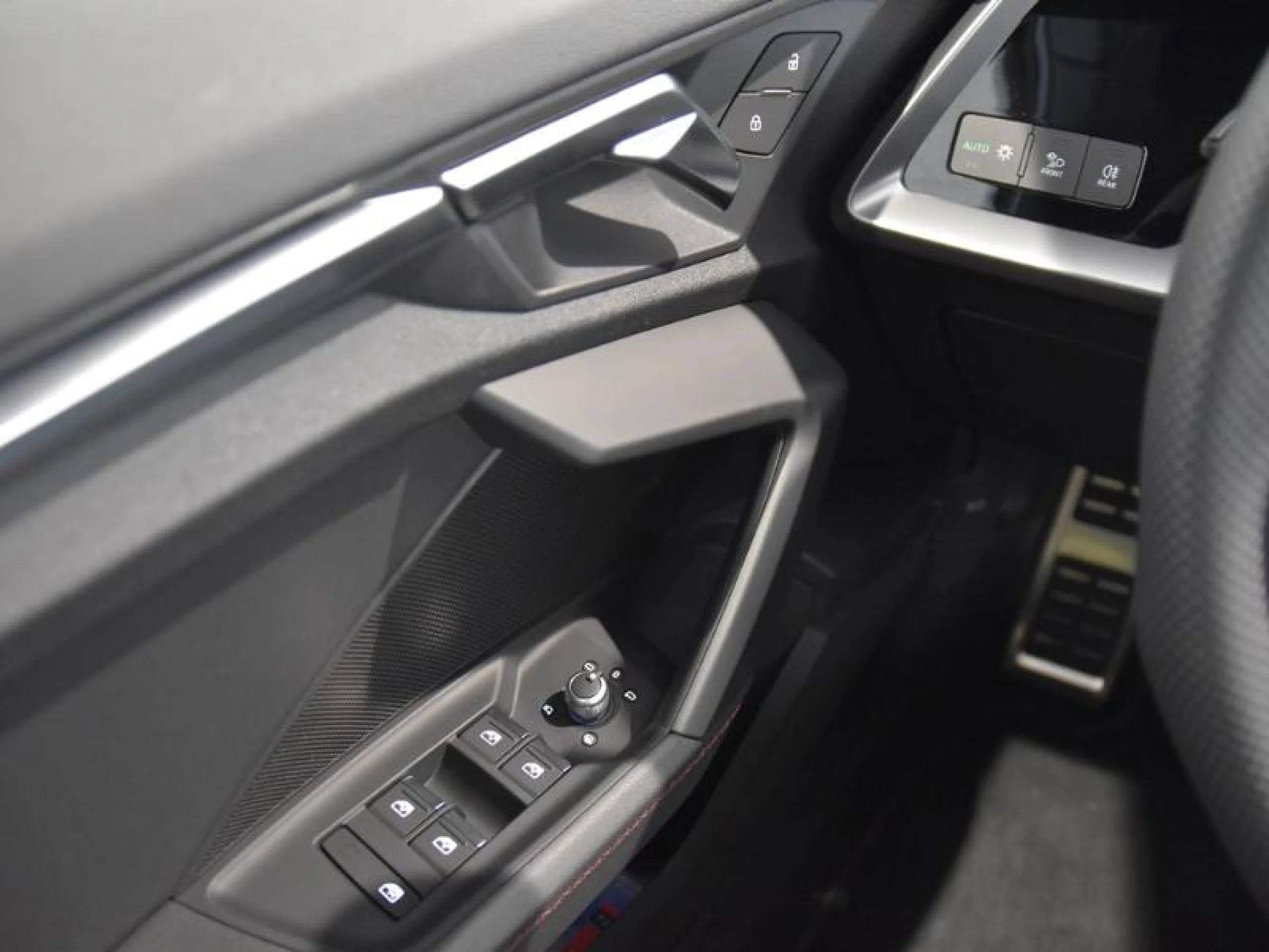 AUDI A3 SPORTBACK BLACK LINE 35 TDI 110KW S TRON - Foto 17