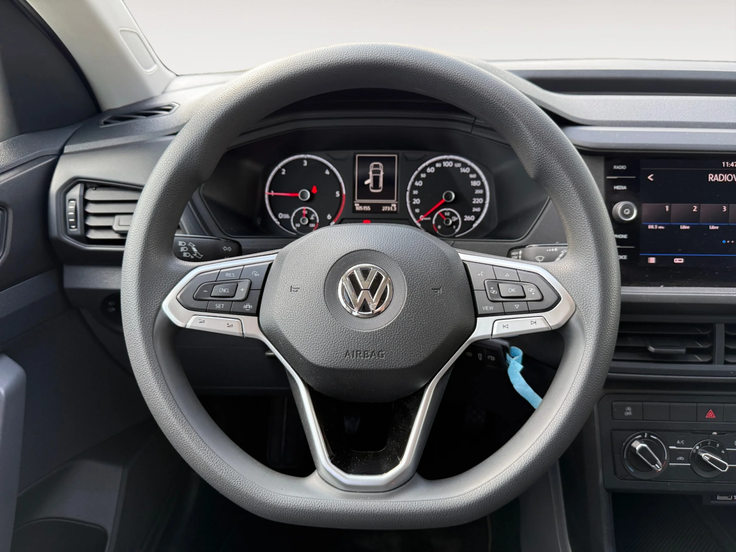 VOLKSWAGEN T CROSS EDITION 1.6 TDI 70KW (95CV) - Foto 11