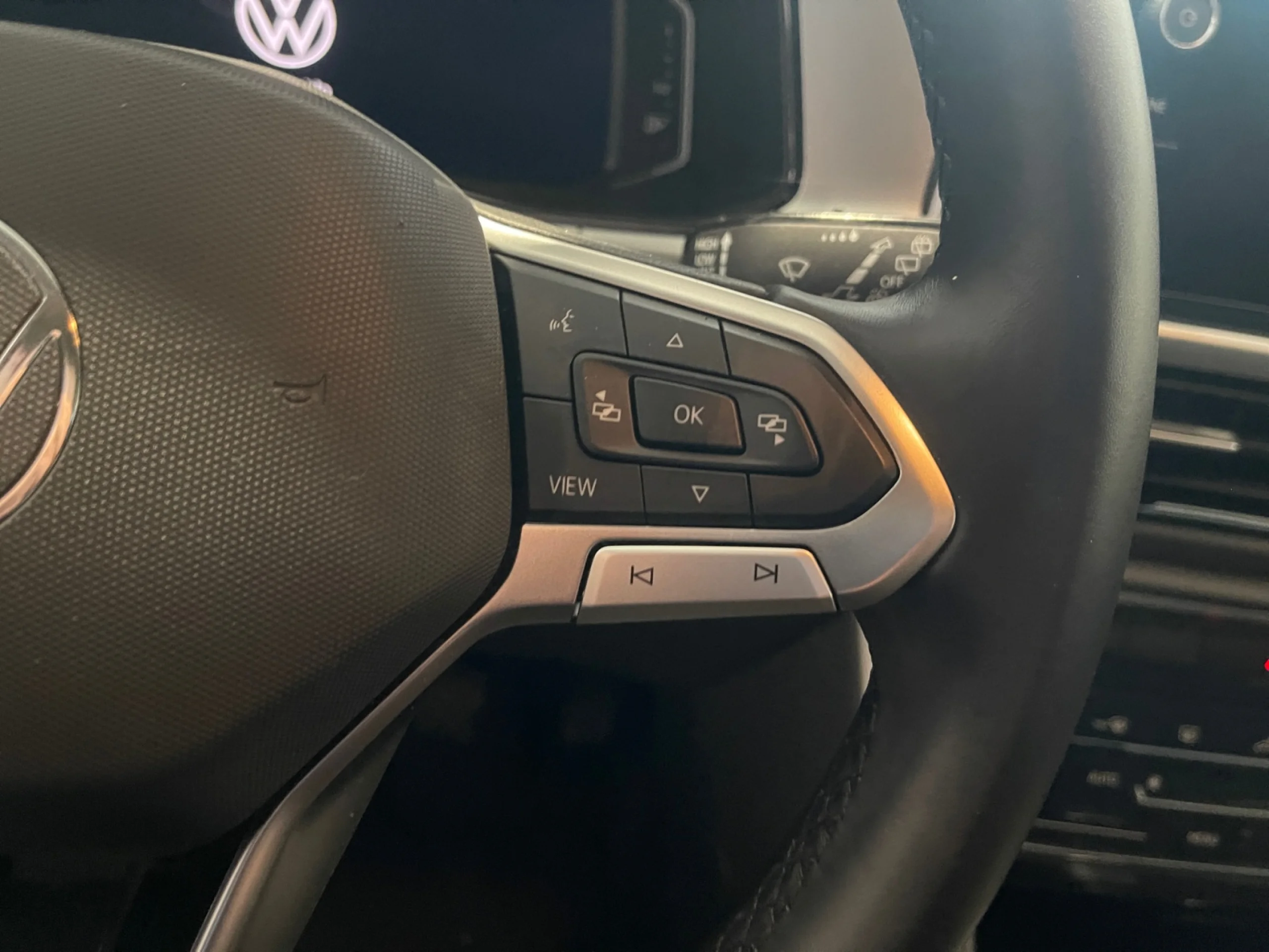 VOLKSWAGEN T ROC T ROC DARK 2.0 TDI 85 KW (115 CV)  6 VEL. - Foto 10