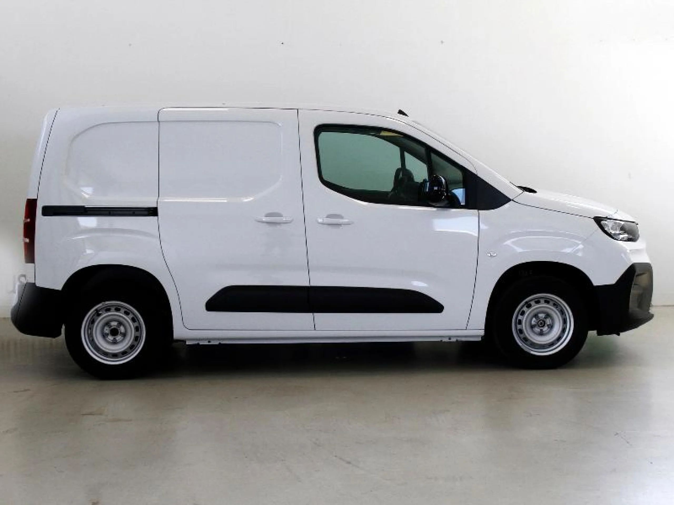 FIAT Doblò DOBLO FURGON L1 100CV MT6 - Foto 3