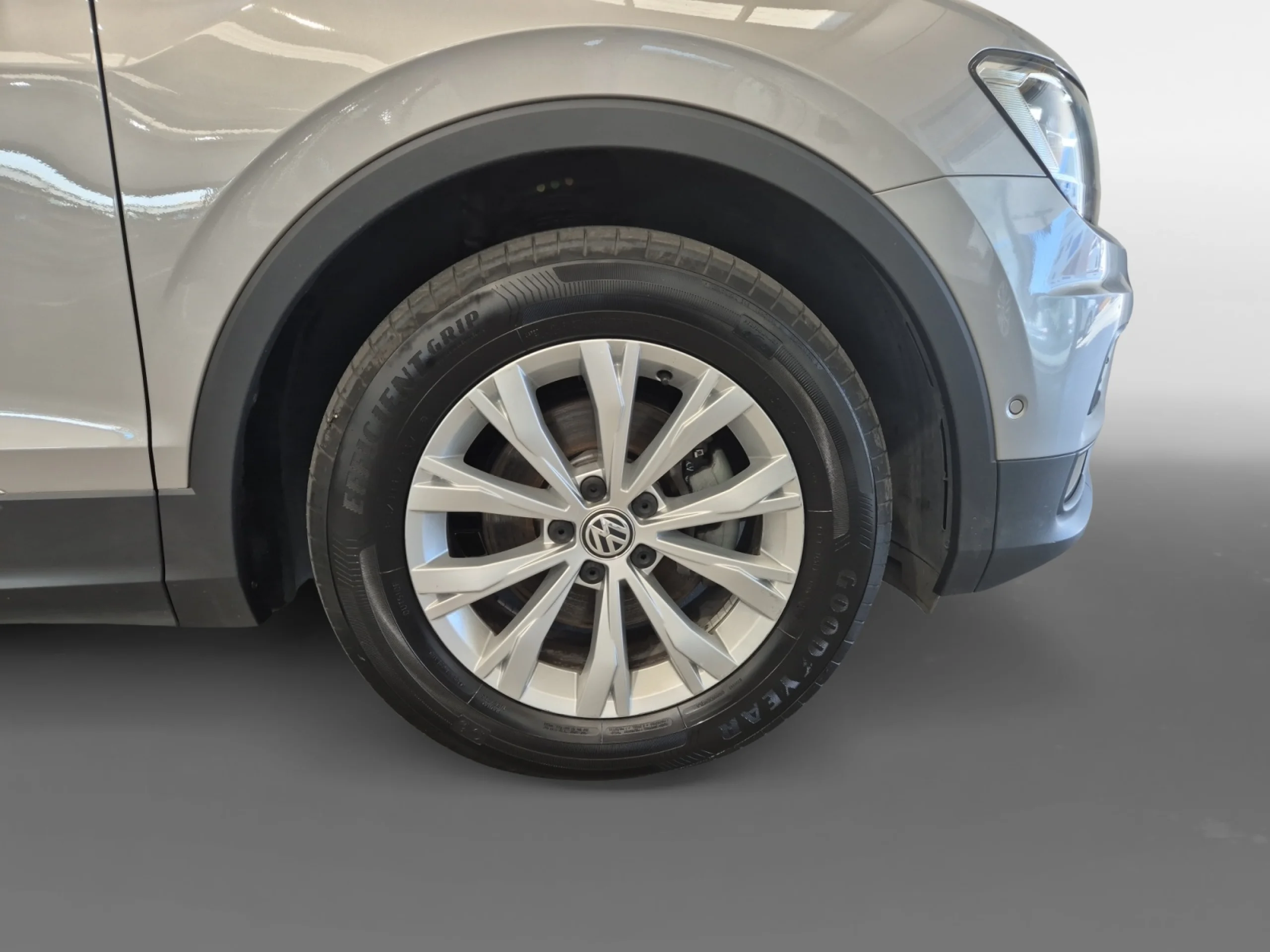 VOLKSWAGEN TIGUAN ADVANCE 2.0 TDI 110KW (150CV) DSG - Foto 8