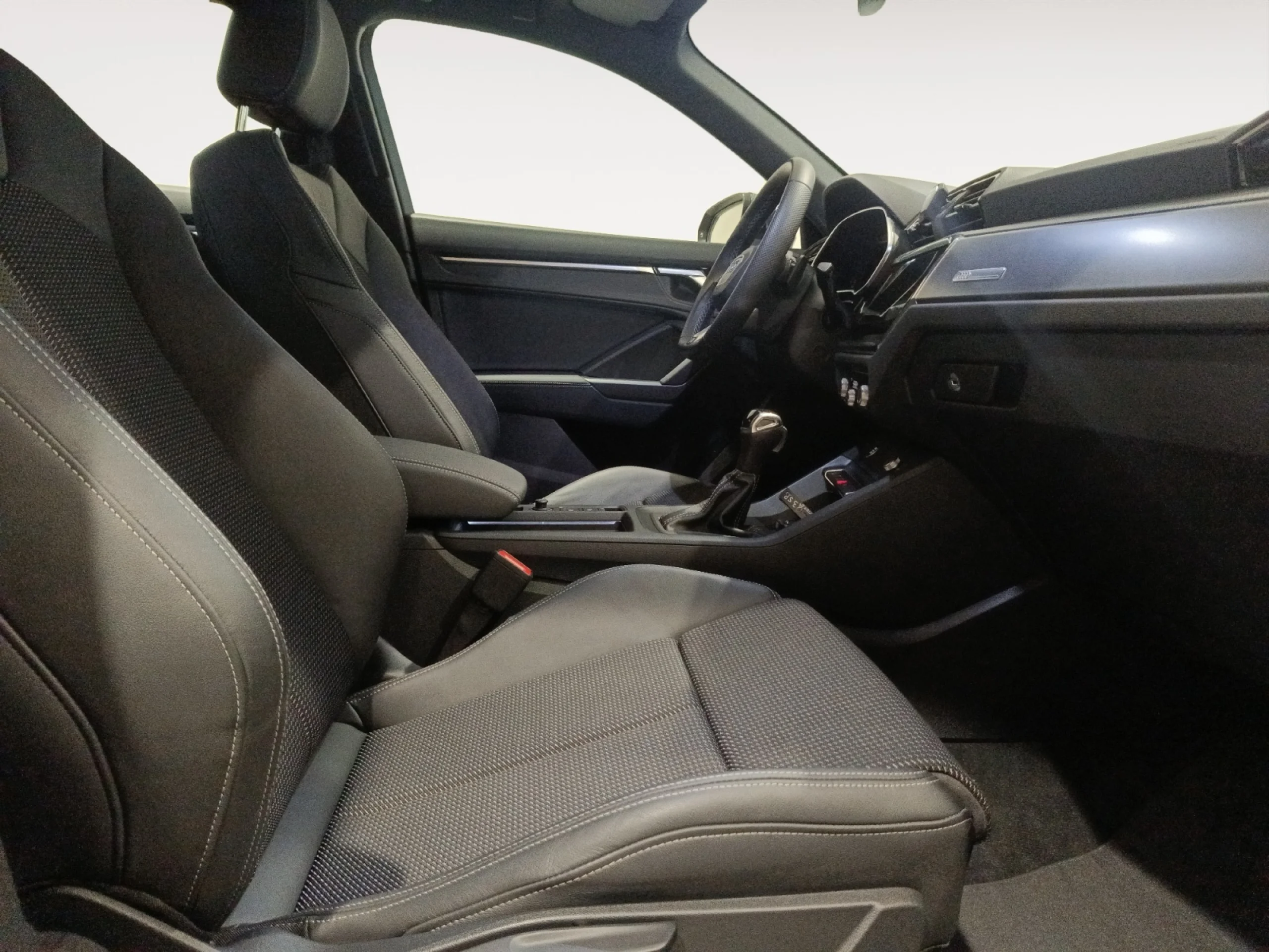 AUDI Q3 SPORTBACK ADVANCED 35 TDI 110KW (150CV) S TRONIC - Foto 8