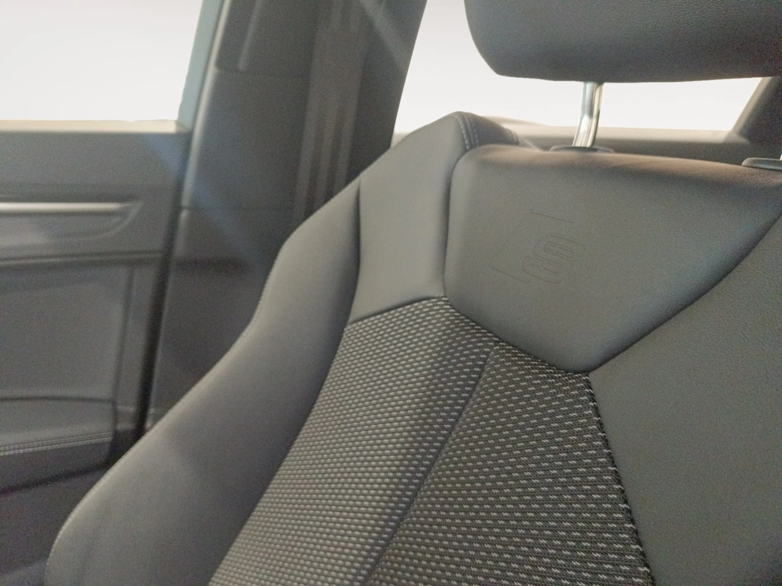 AUDI Q3 SPORTBACK ADVANCED 35 TDI 110KW (150CV) S TRONIC - Foto 18