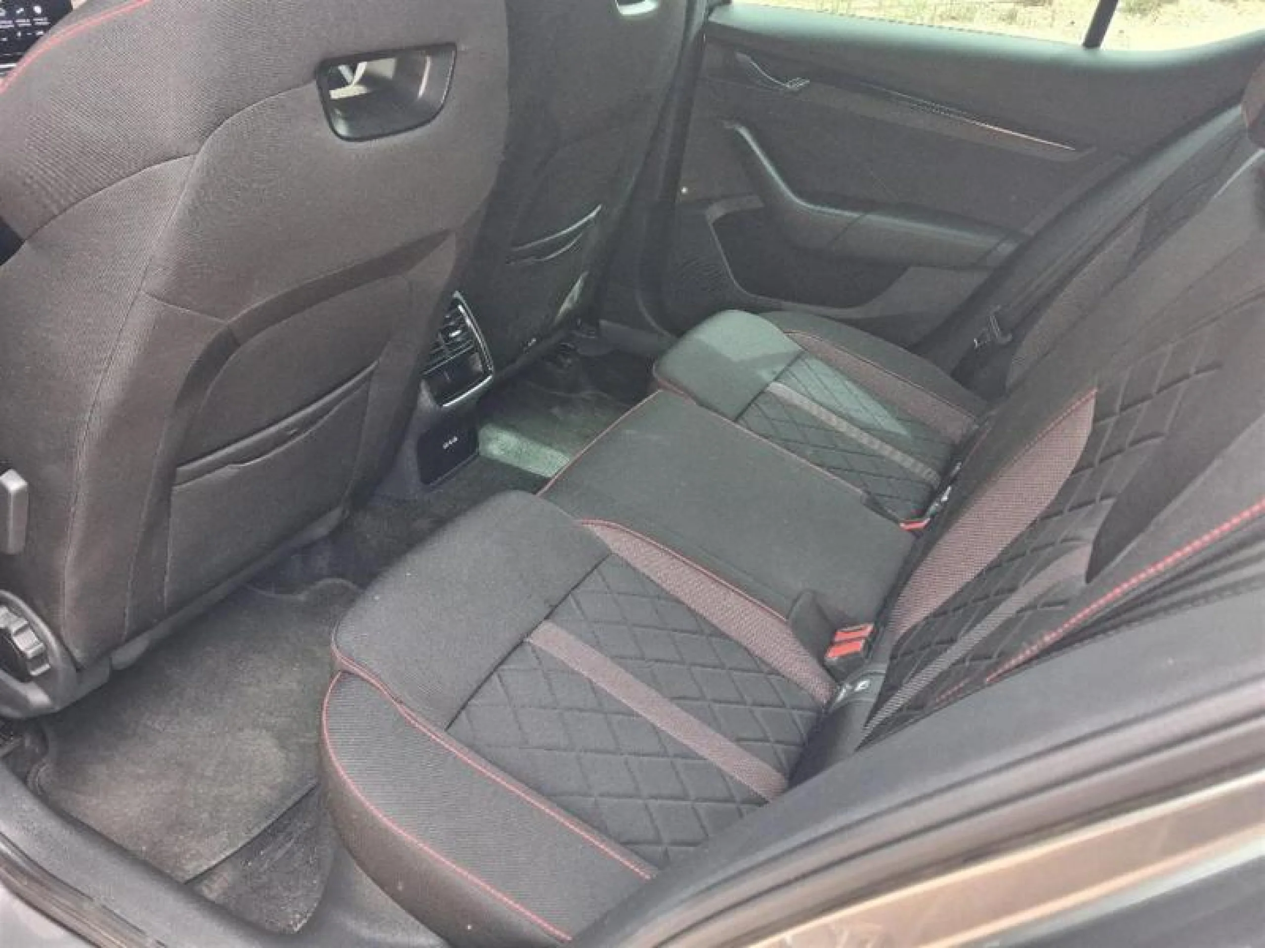 SKODA OCTAVIA 2.0 TDI 147KW (200CV) DSG RS - Foto 3