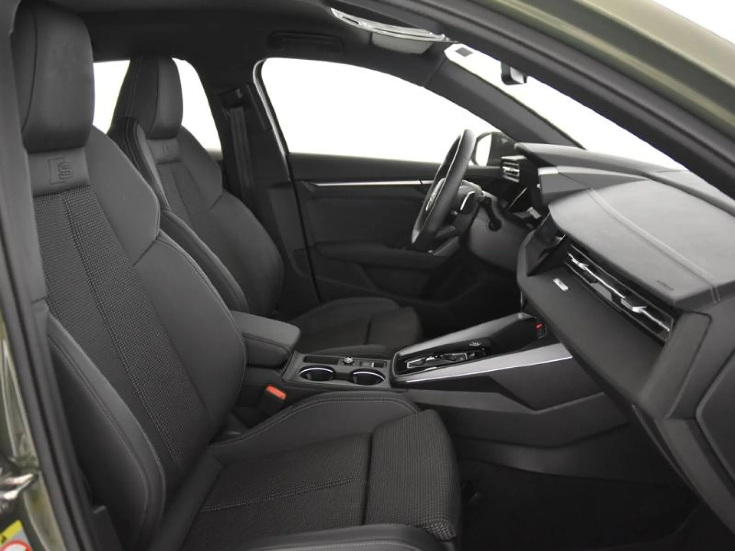 AUDI A3 SPORTBACK S LINE 40 TFSI E 150KW S TRON - Foto 5