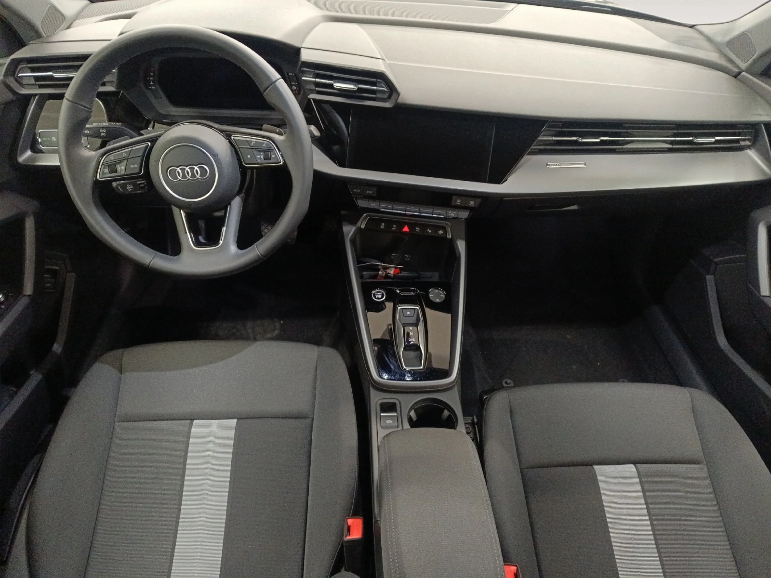 AUDI A3 SPORTBACK ADVANCED 35 TFSI 110KW S TRON - Foto 4