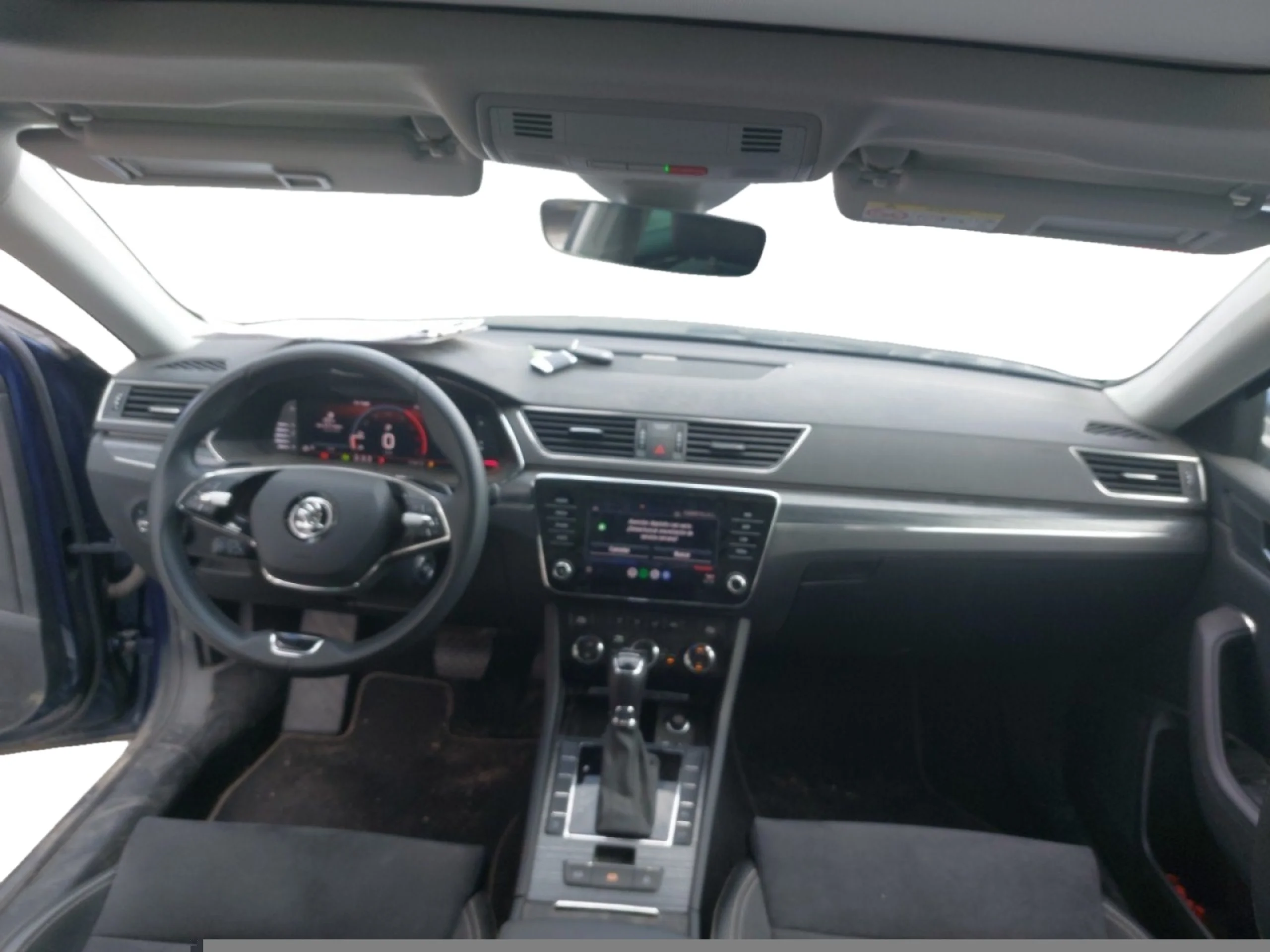 SKODA Superb COMBI 2.0 TDI 110KW (150CV) DSG STYLE - Foto 4