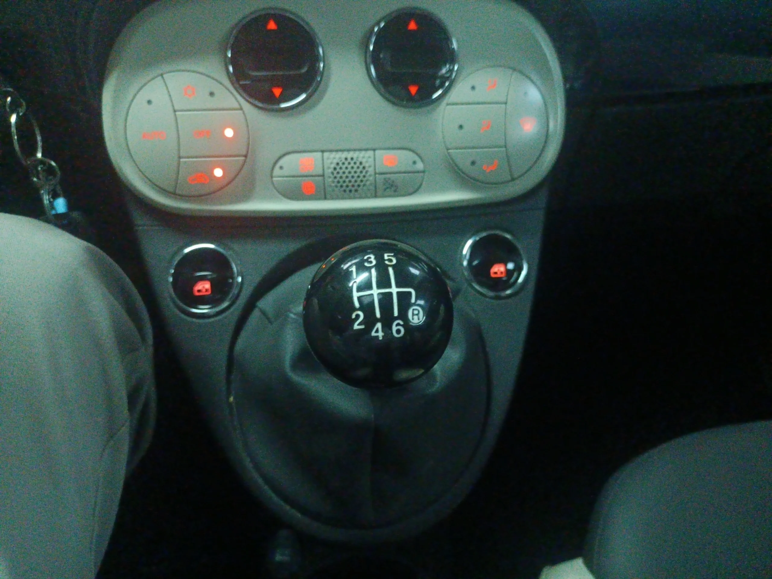FIAT 500 DOLCEVITA 1.0 HYBRID 51KW (70 CV) - Foto 10