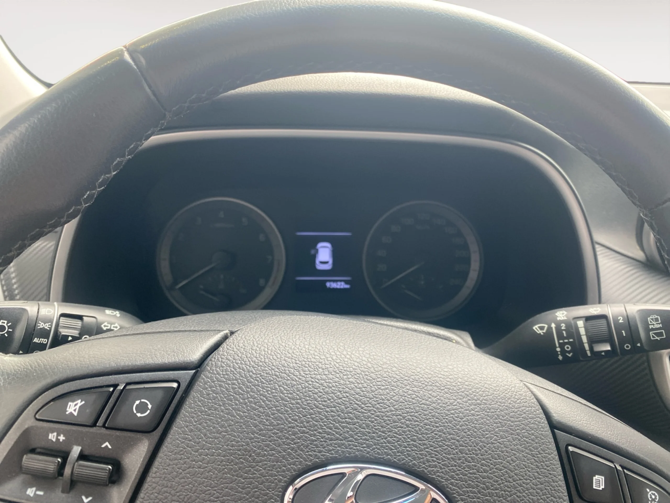 HYUNDAI TUCSON 1.6 GDI ESSENCE 4X2 - Foto 7