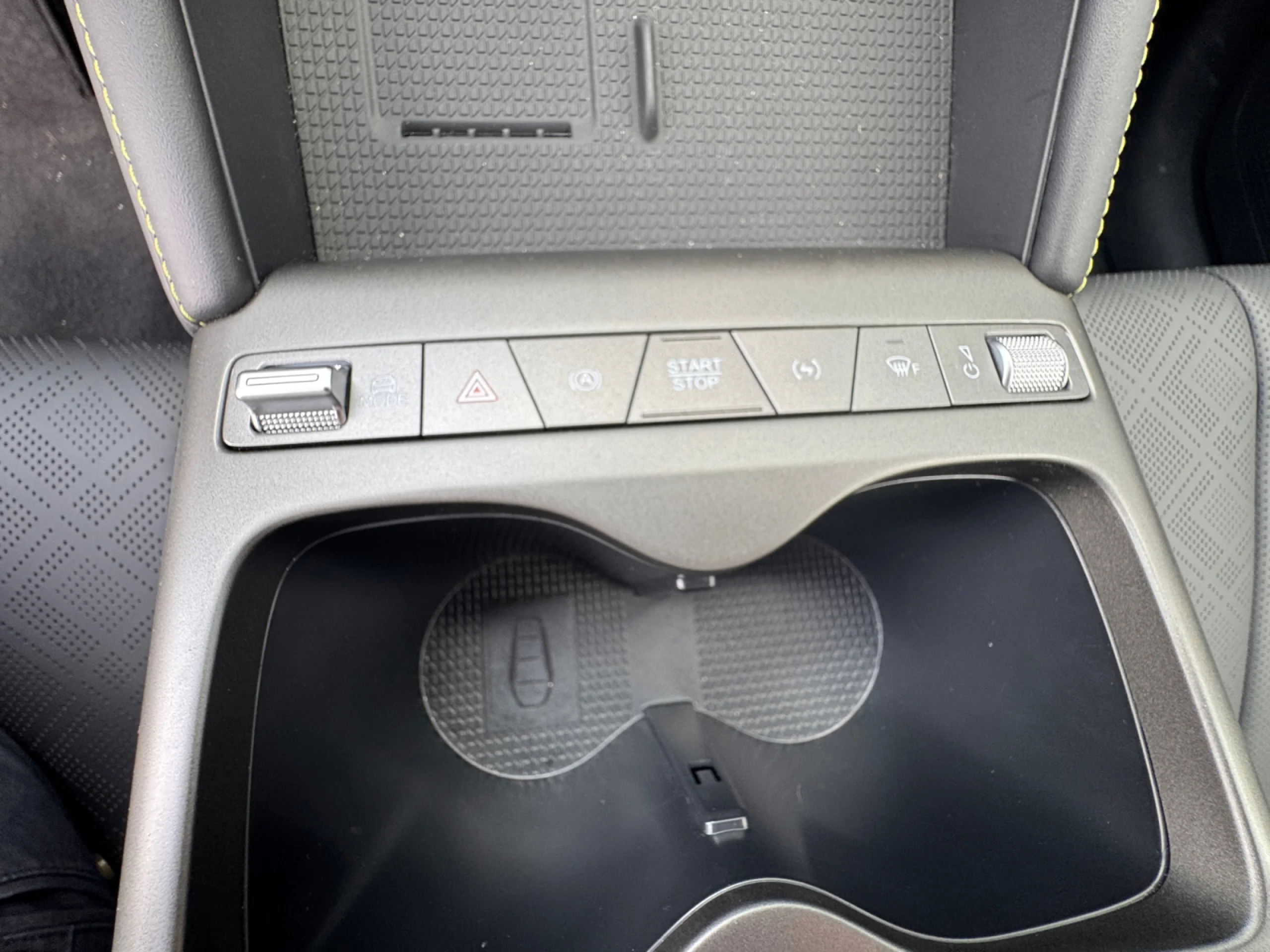 BYD ATTO 2 COMFORT - Foto 14