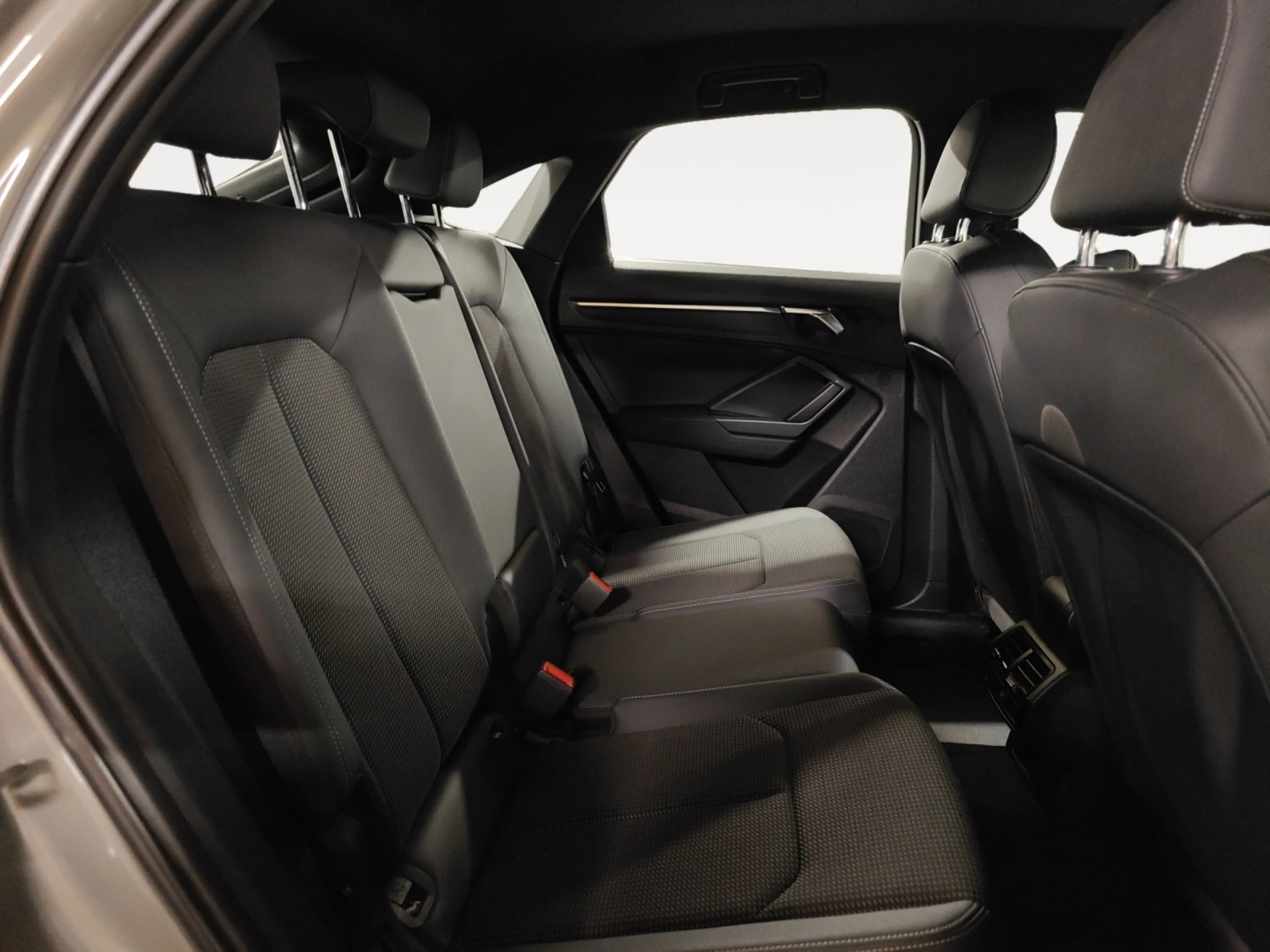 AUDI Q3 SPORTBACK S LINE 35 TDI QUATTRO 110KW (150CV) - Foto 6