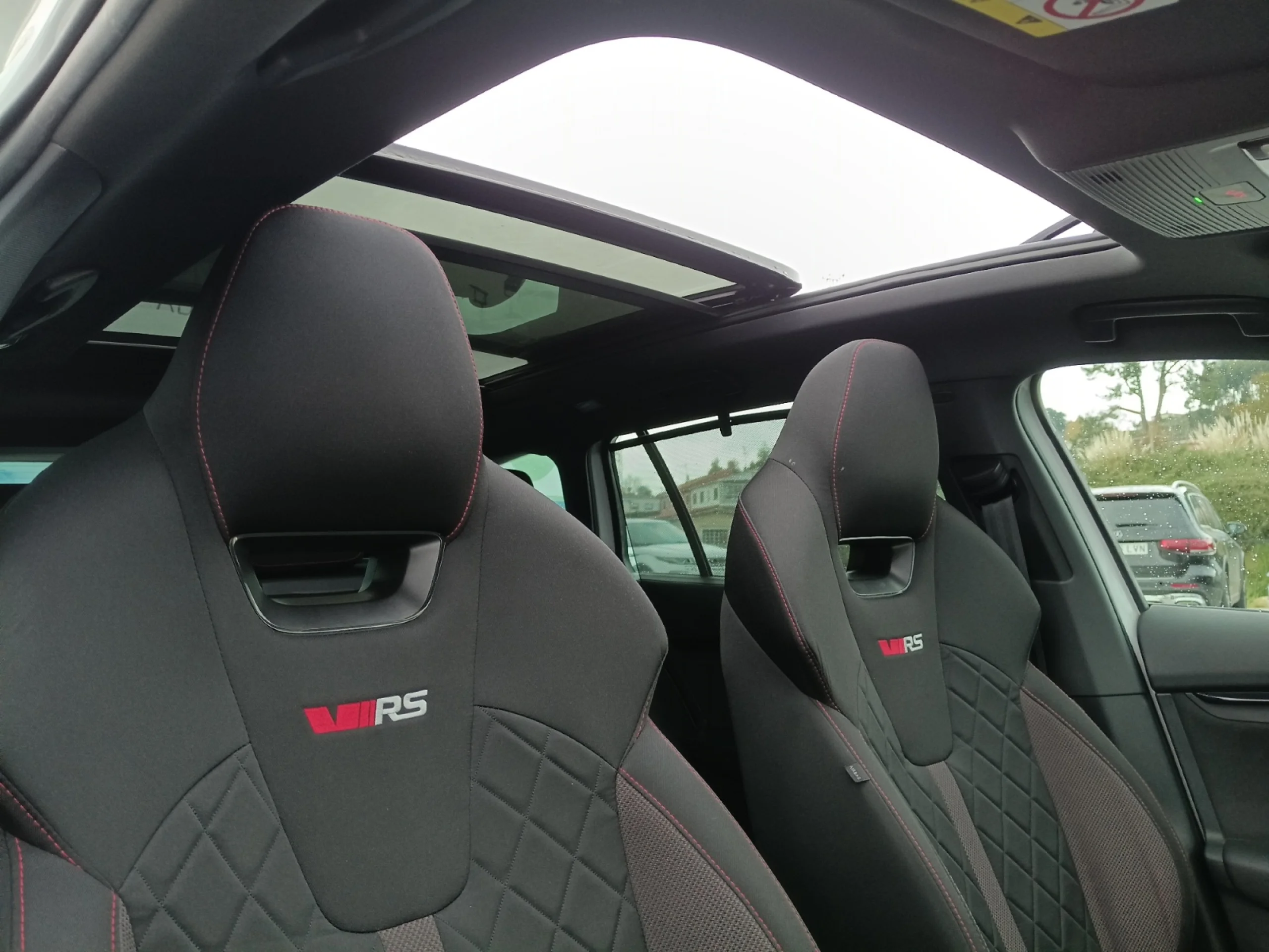 SKODA OCTAVIA COMBI 2.0 TSI 180KW (245CV) DSG RS - Foto 13