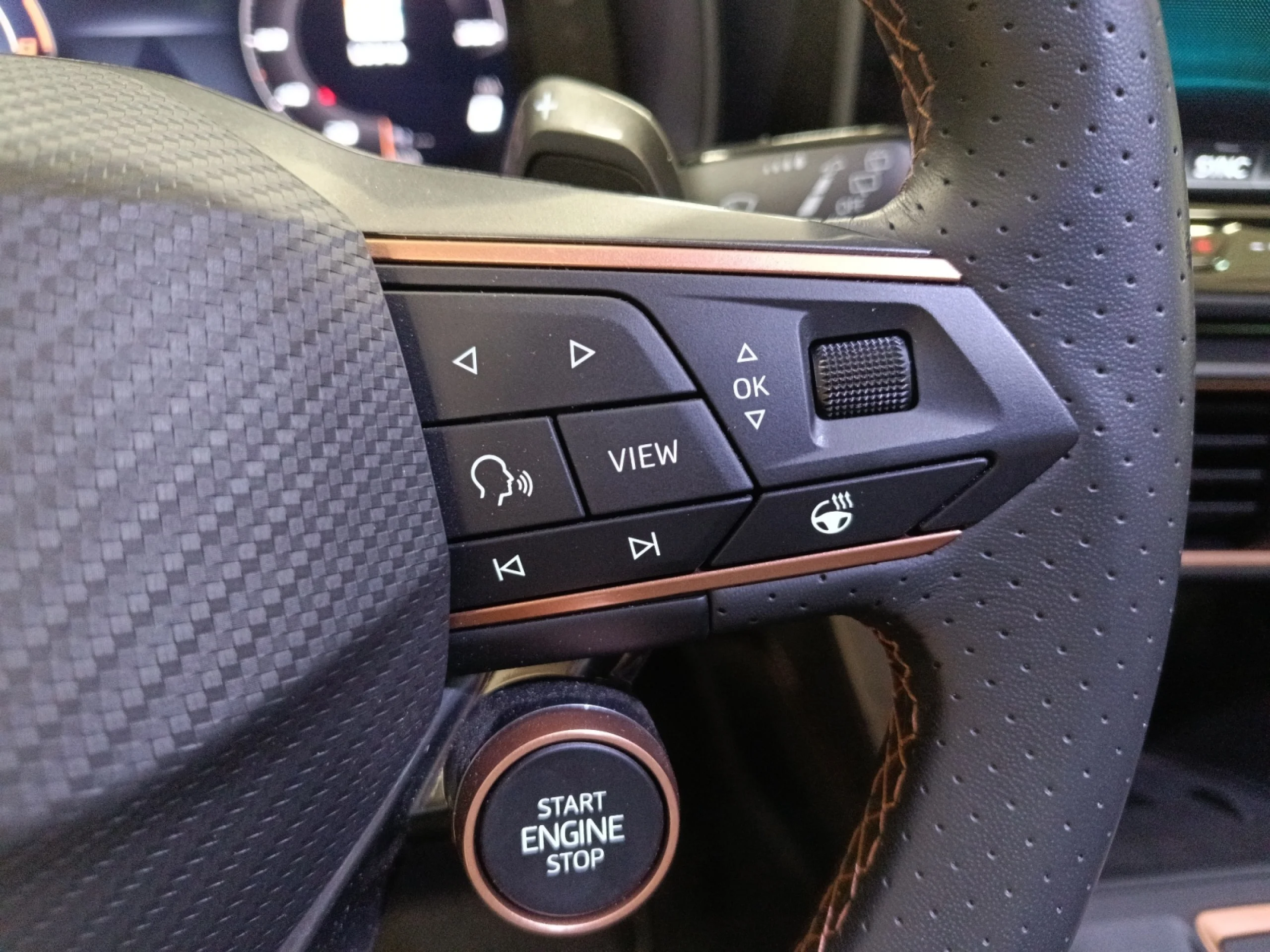 CUPRA LEON 1.5 ETSI 110KW (150CV) DSG - Foto 10