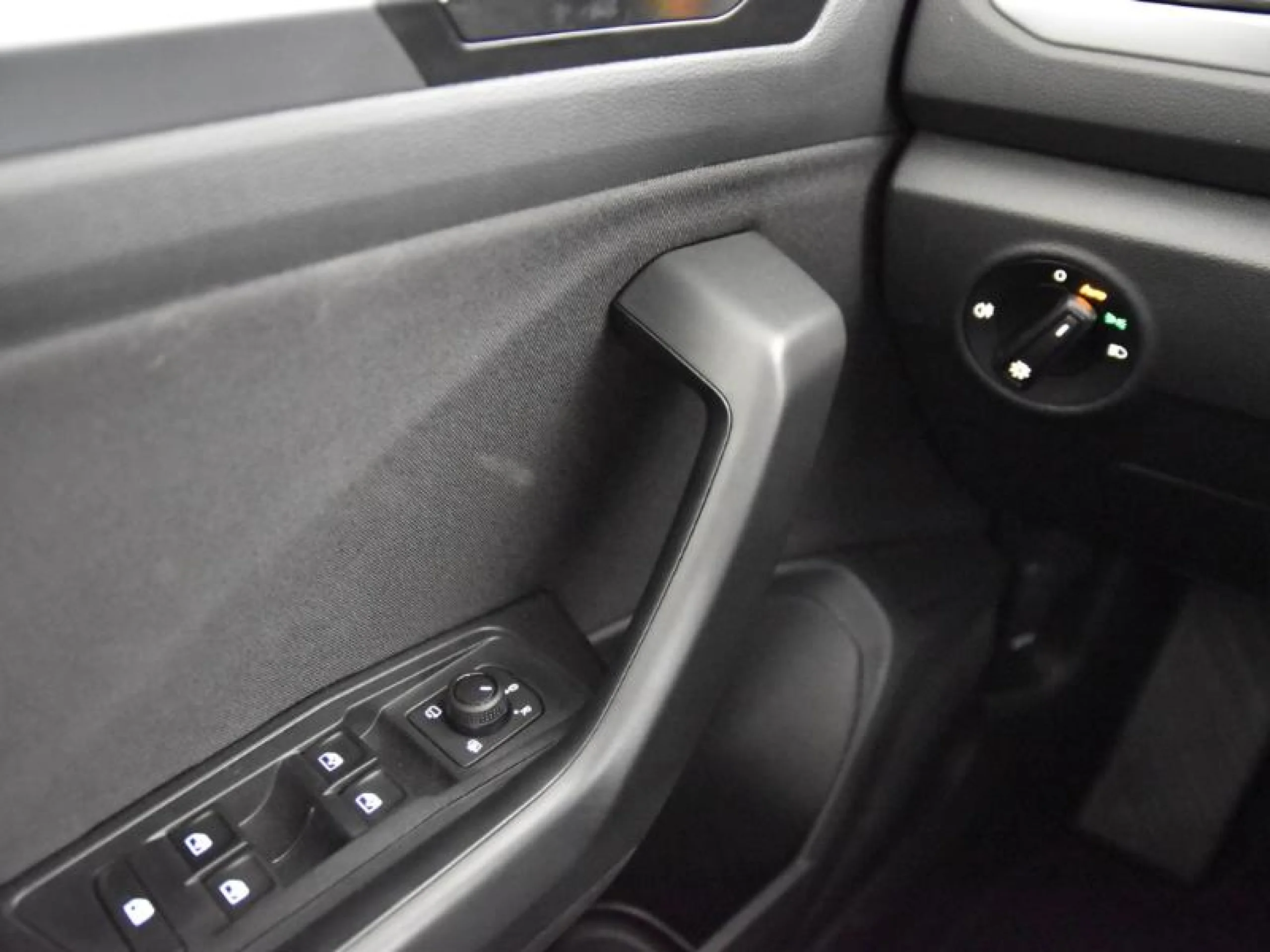 VOLKSWAGEN T ROC T ROC M S 1.0 TSI 85 KW (115 CV)  6 VEL. - Foto 16