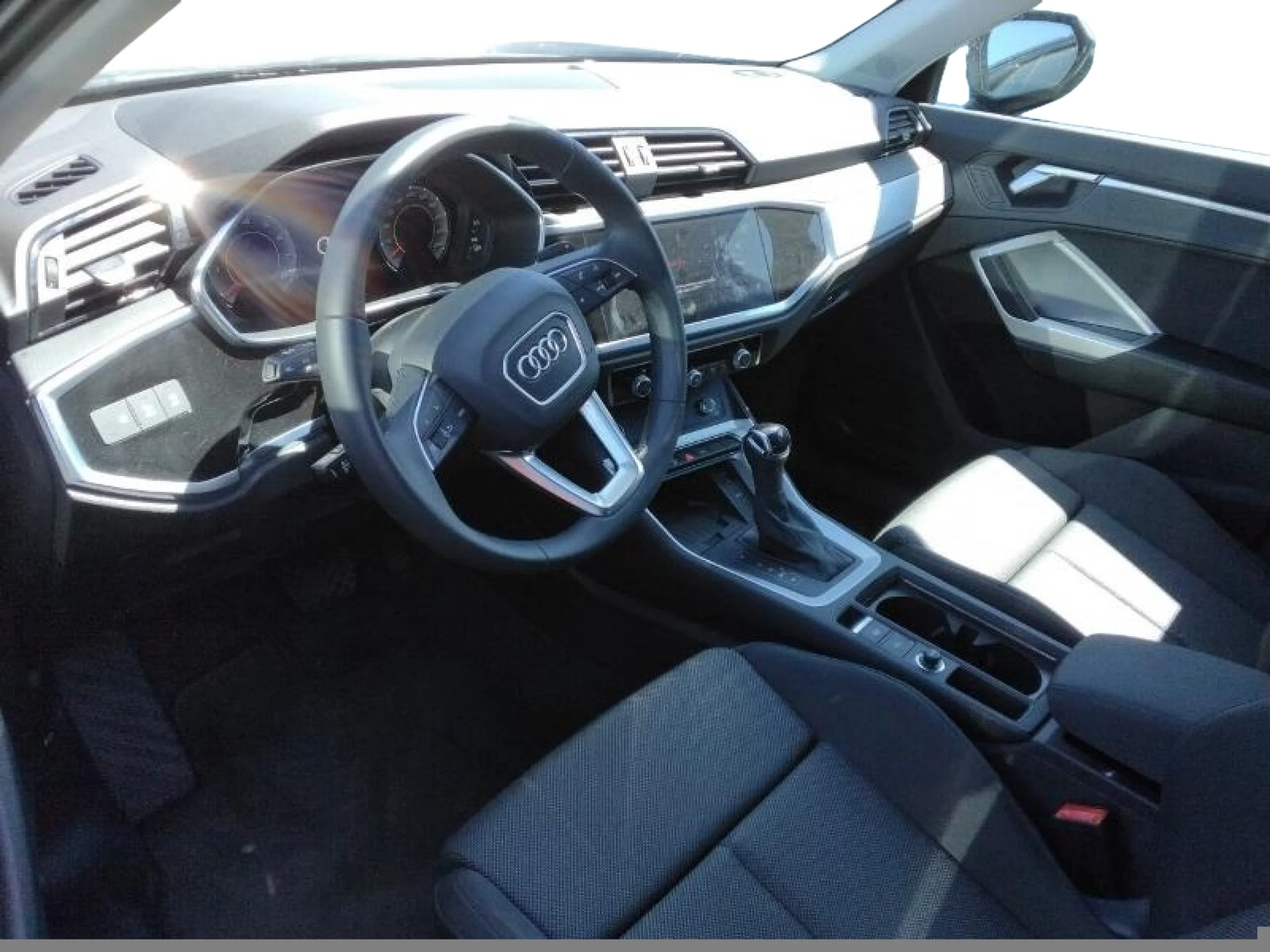 AUDI Q3 ADVANCED 35 TFSI 110KW (150CV) S TRONIC - Foto 4