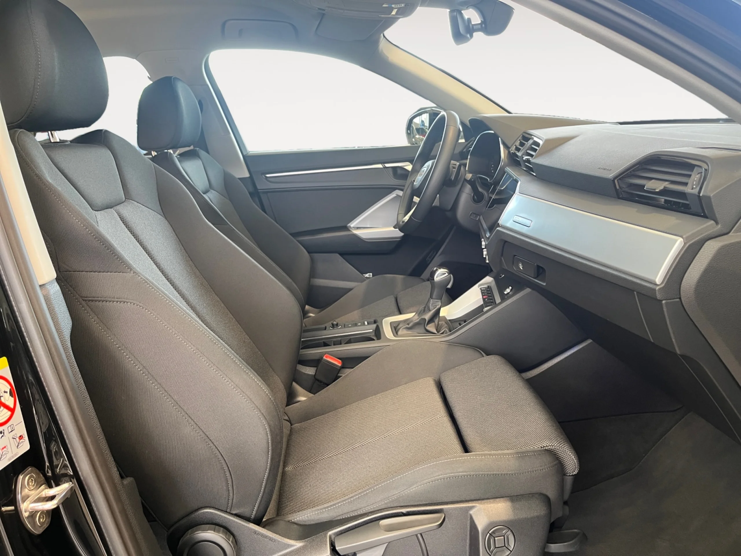 AUDI Q3 ADVANCED 35 TFSI 110KW (150CV) S TRONIC - Foto 5