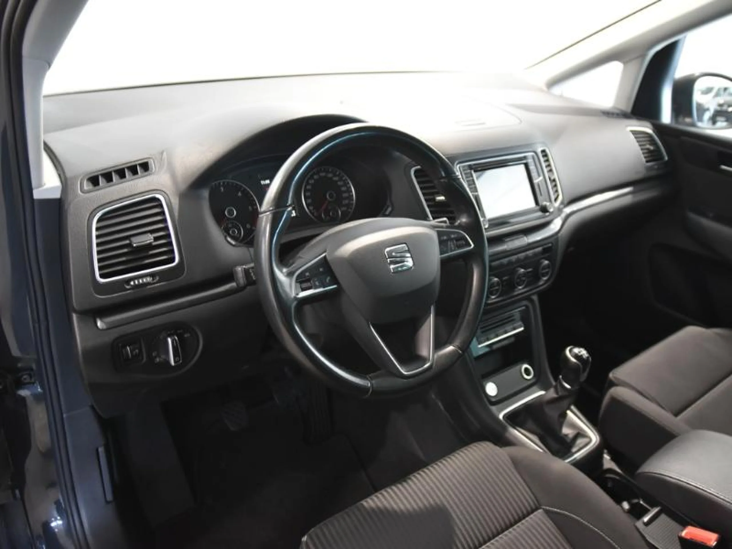 SEAT Alhambra 2.0 TDI 110KW (150CV) ECO S/S STYLE - Foto 11