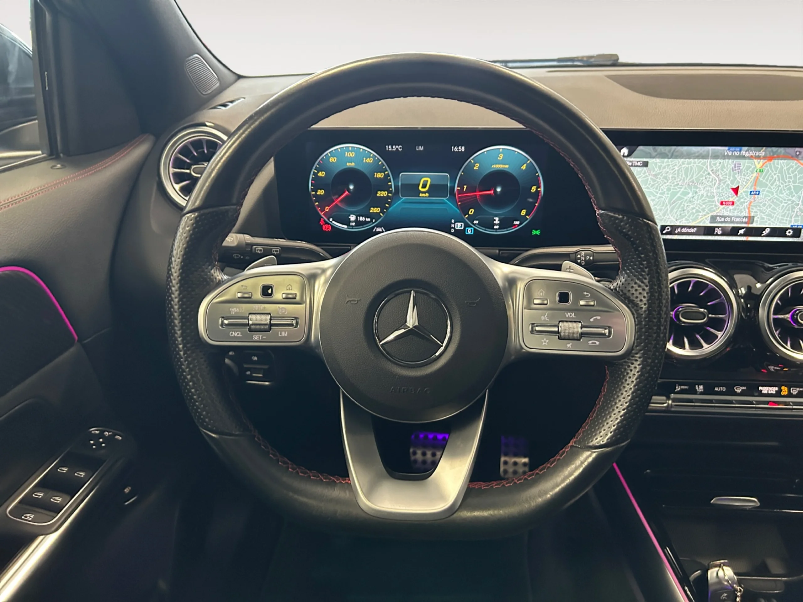 MERCEDES-BENZ GLA GLA 200 D - Foto 11