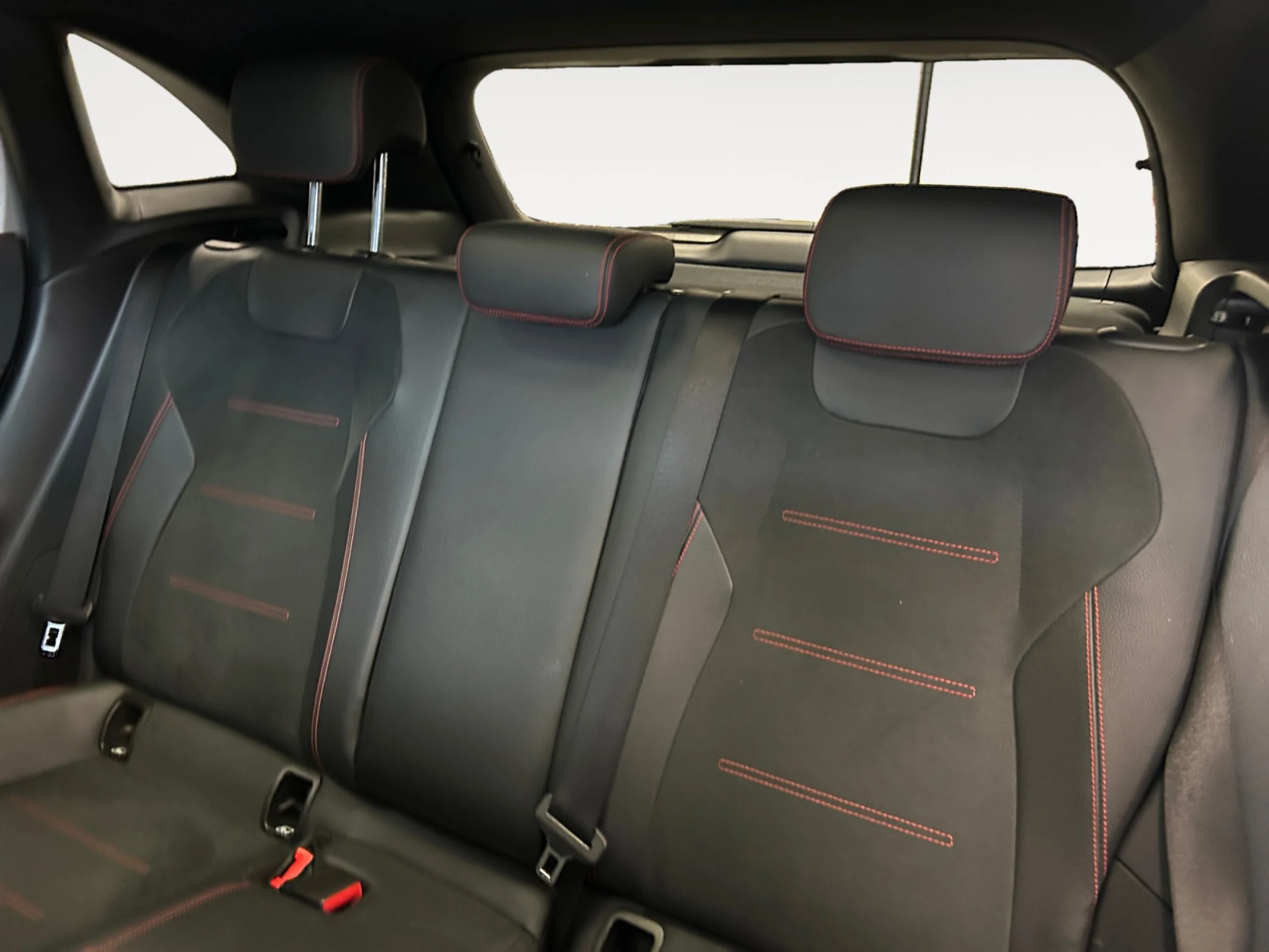 MERCEDES-BENZ GLA GLA 200 D - Foto 6