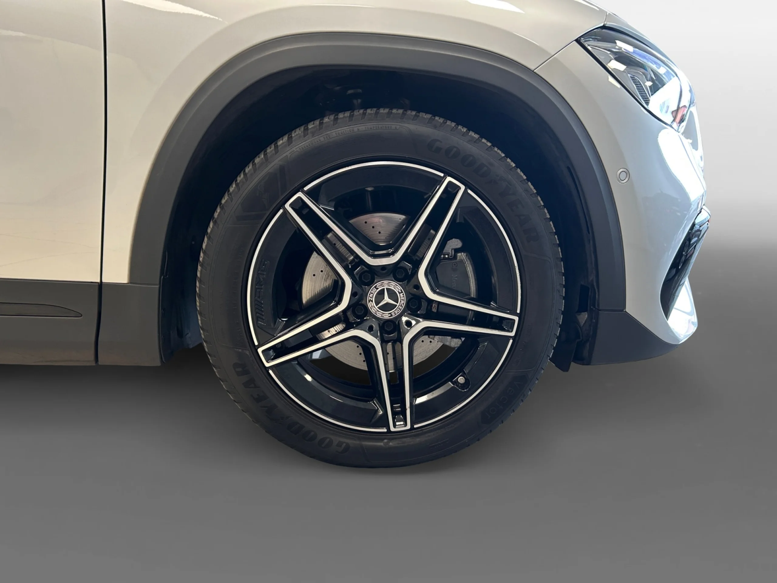 MERCEDES-BENZ GLA GLA 200 D - Foto 8