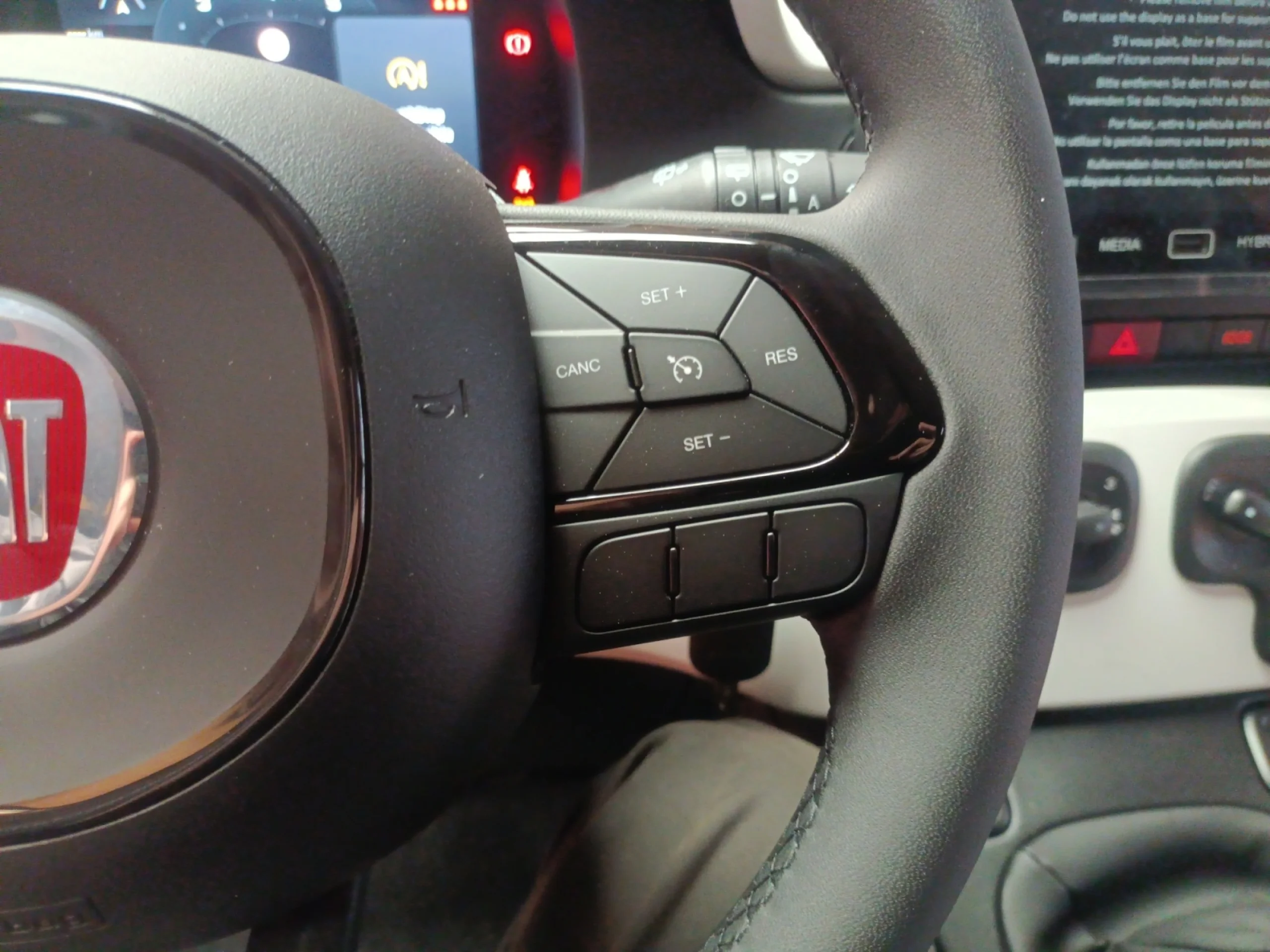 FIAT PANDA PANDINA 1.0 HYBRID 51KW (70CV) - Foto 12