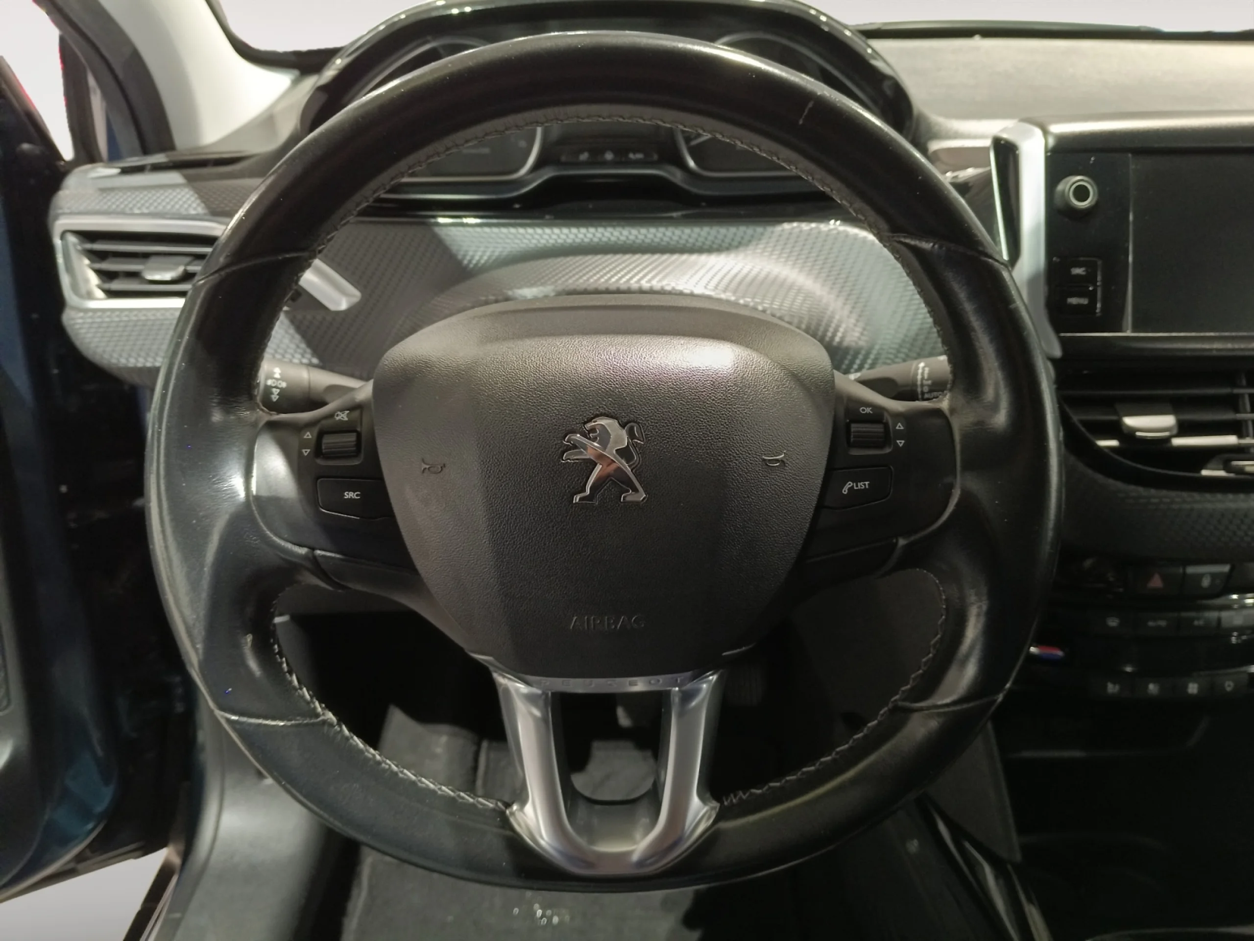 PEUGEOT 2008 ALLURE 1.6 BLUEHDI 88KW (120CV) S - Foto 11