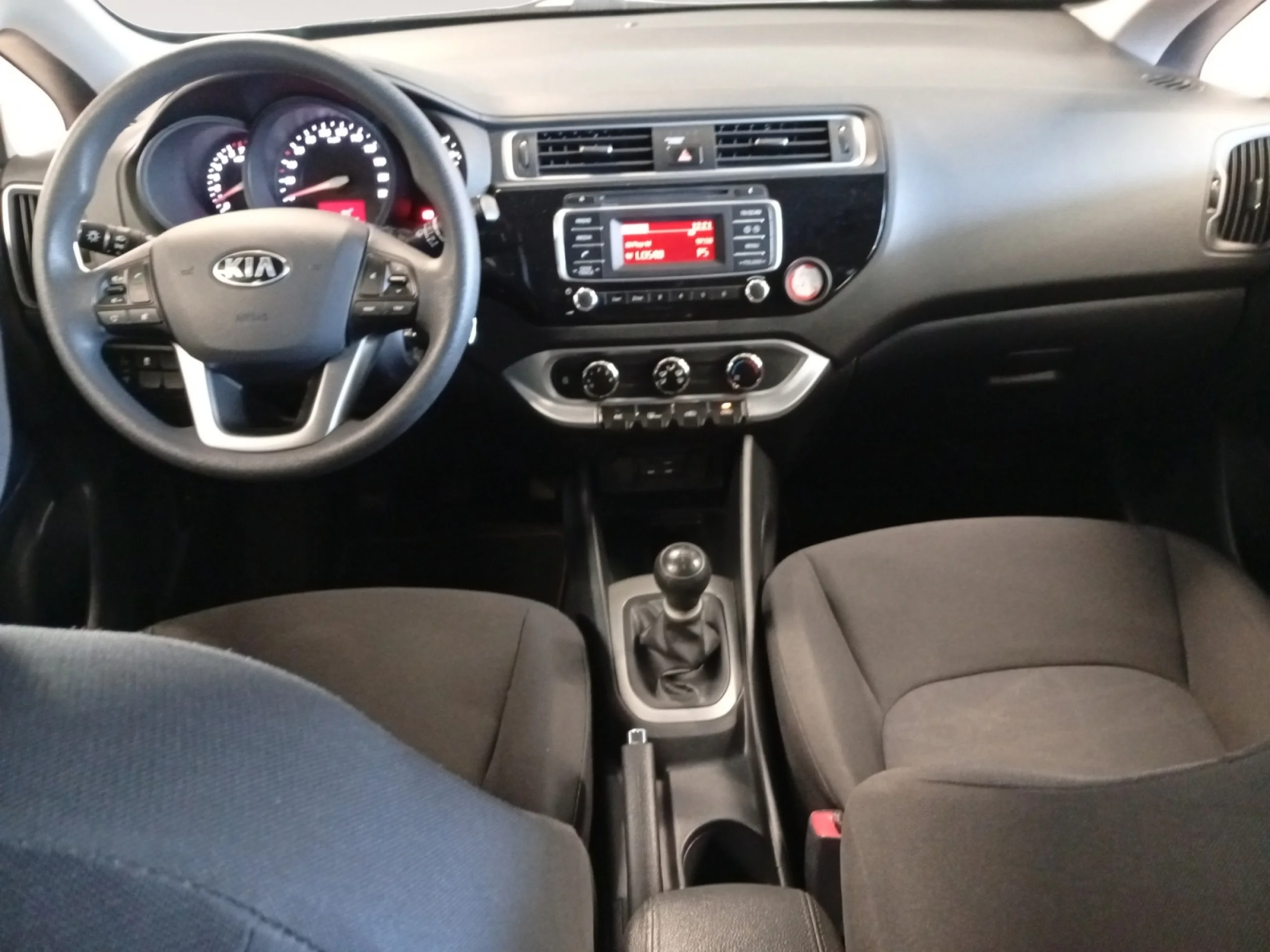 KIA Rio 1.2 CVVT 62KW (84CV) CONCEPT - Foto 4