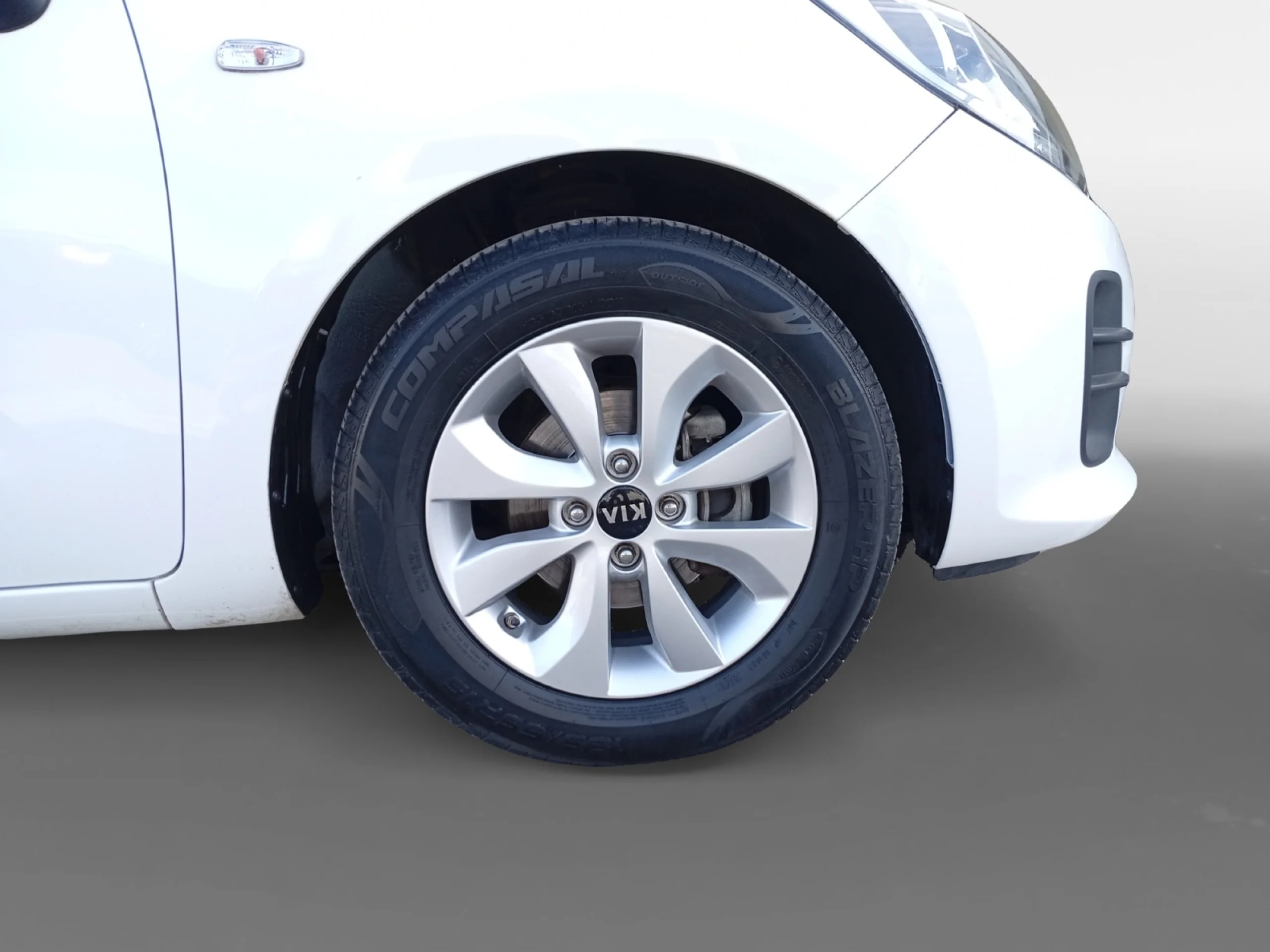 KIA Rio 1.2 CVVT 62KW (84CV) CONCEPT - Foto 8