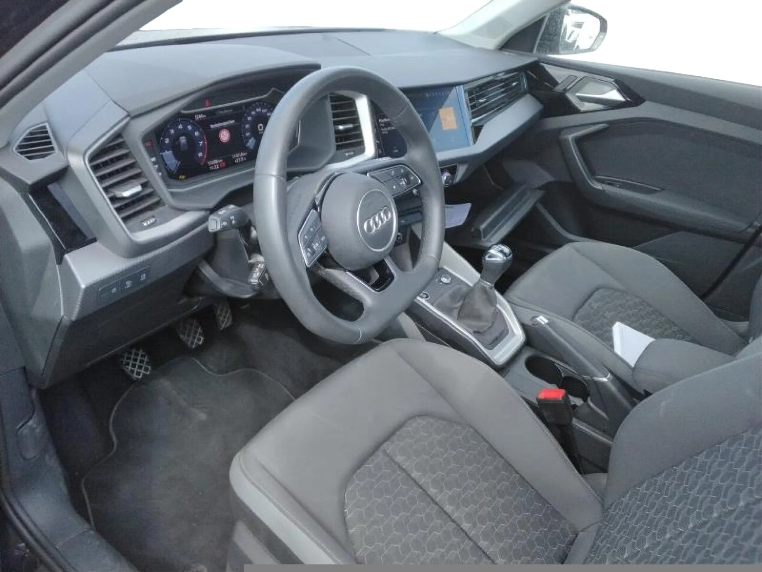 AUDI A1 SPORTBACK ADRENALIN 30 TFSI 85KW (116CV) - Foto 2