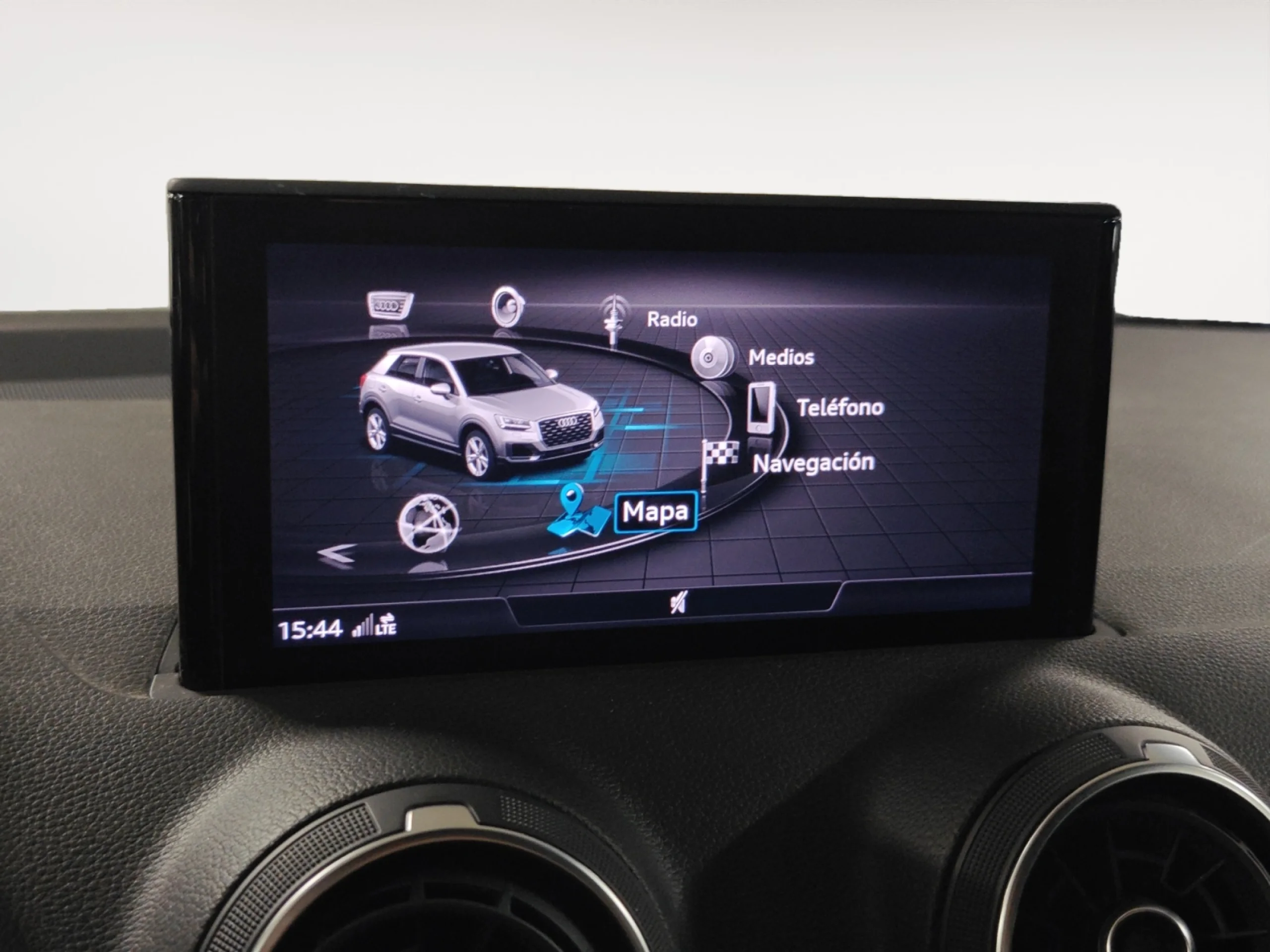 AUDI Q2 ADVANCED 35 TFSI 110KW (150CV) S TRONIC - Foto 16