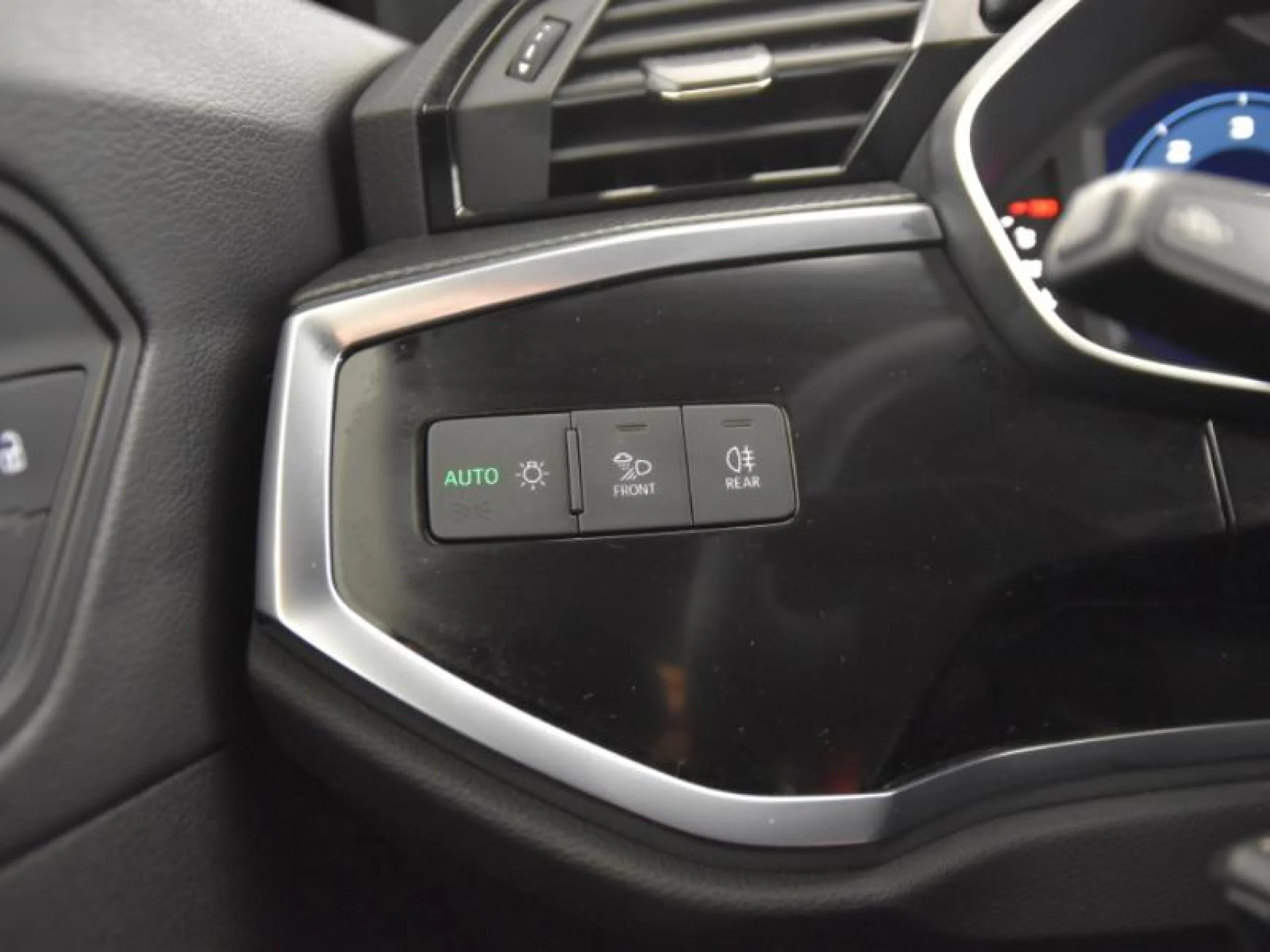 AUDI Q3 BLACK LINE 35 TDI 110KW (150CV) S TRONIC - Foto 18