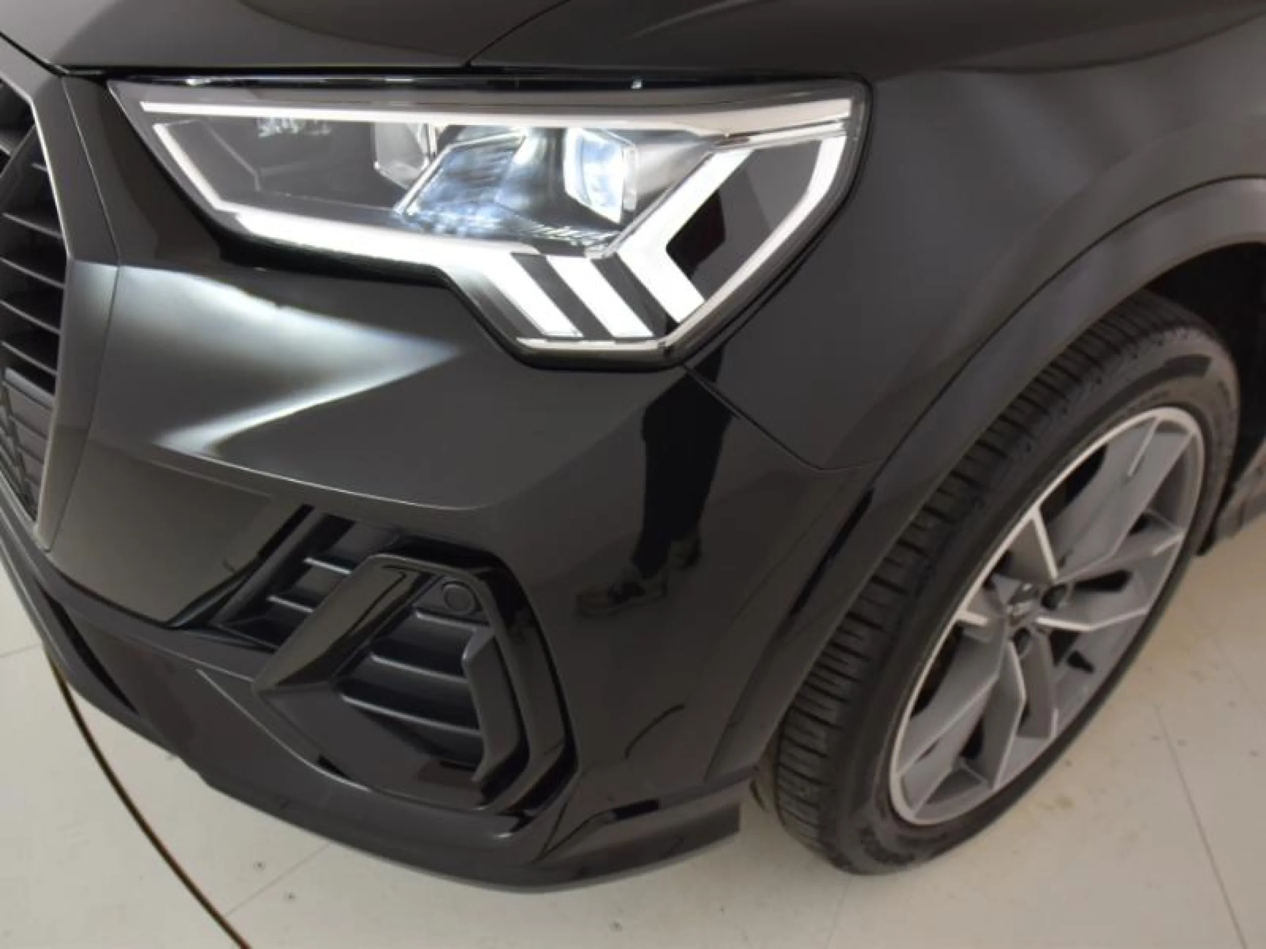 AUDI Q3 BLACK LINE 35 TDI 110KW (150CV) S TRONIC - Foto 19