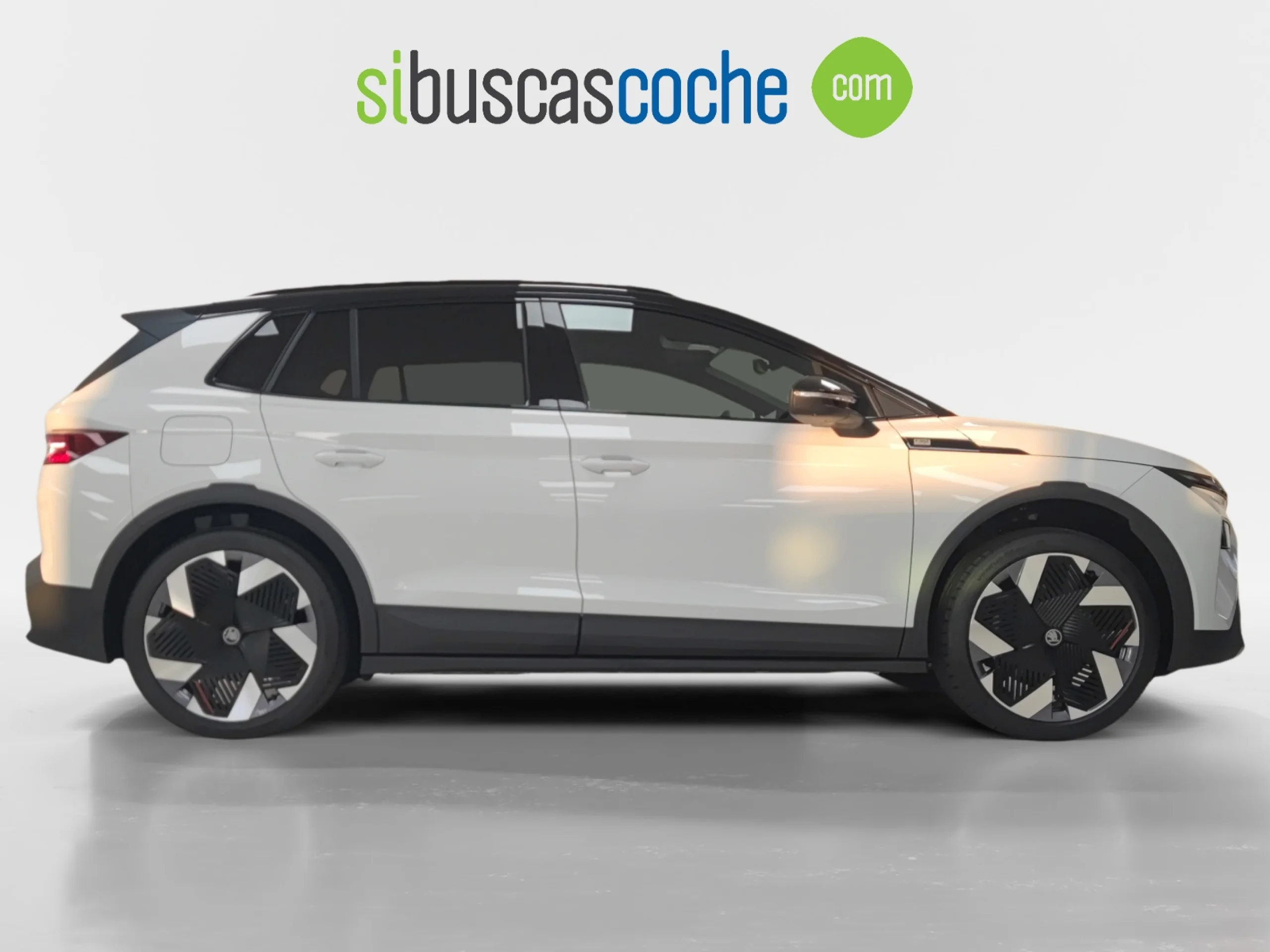 SKODA ELROQ 210 KW ( CV) 82 KWH (77 KWH NETA) - Foto 3