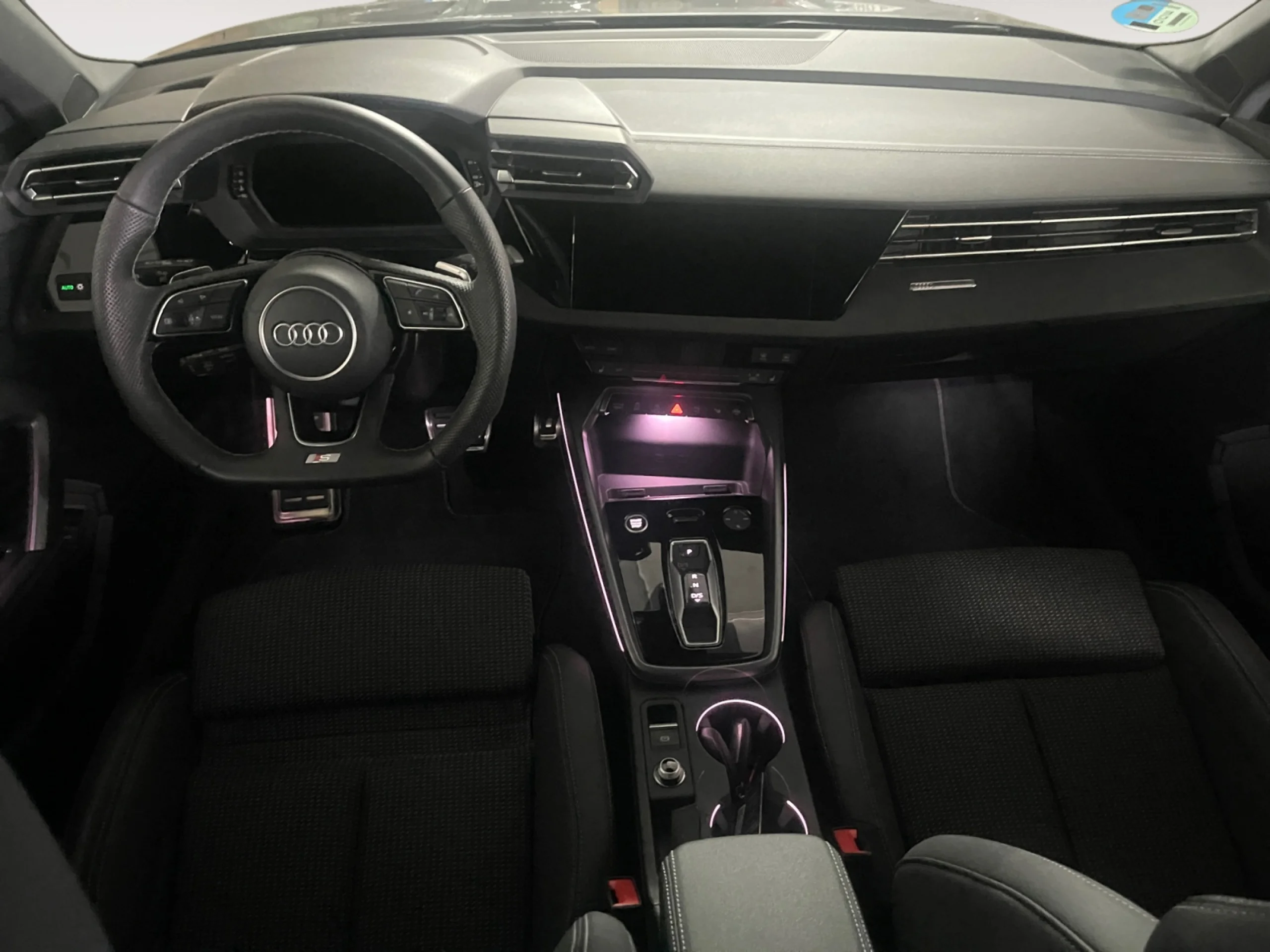 AUDI A3 SPORTBACK BLACK LINE EDIT 35 TFSI 110KW - Foto 4