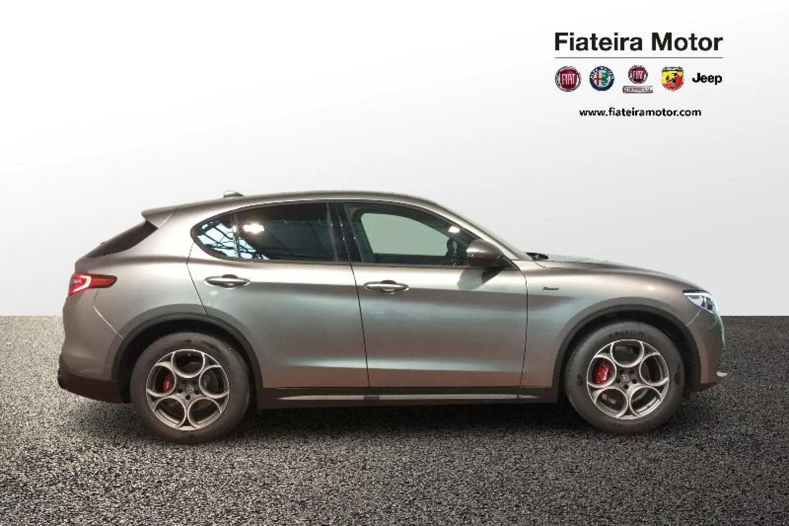 ALFA ROMEO STELVIO 2.2 DIÉSEL 140KW (190CV) SPRINT+ Q4 - Foto 3
