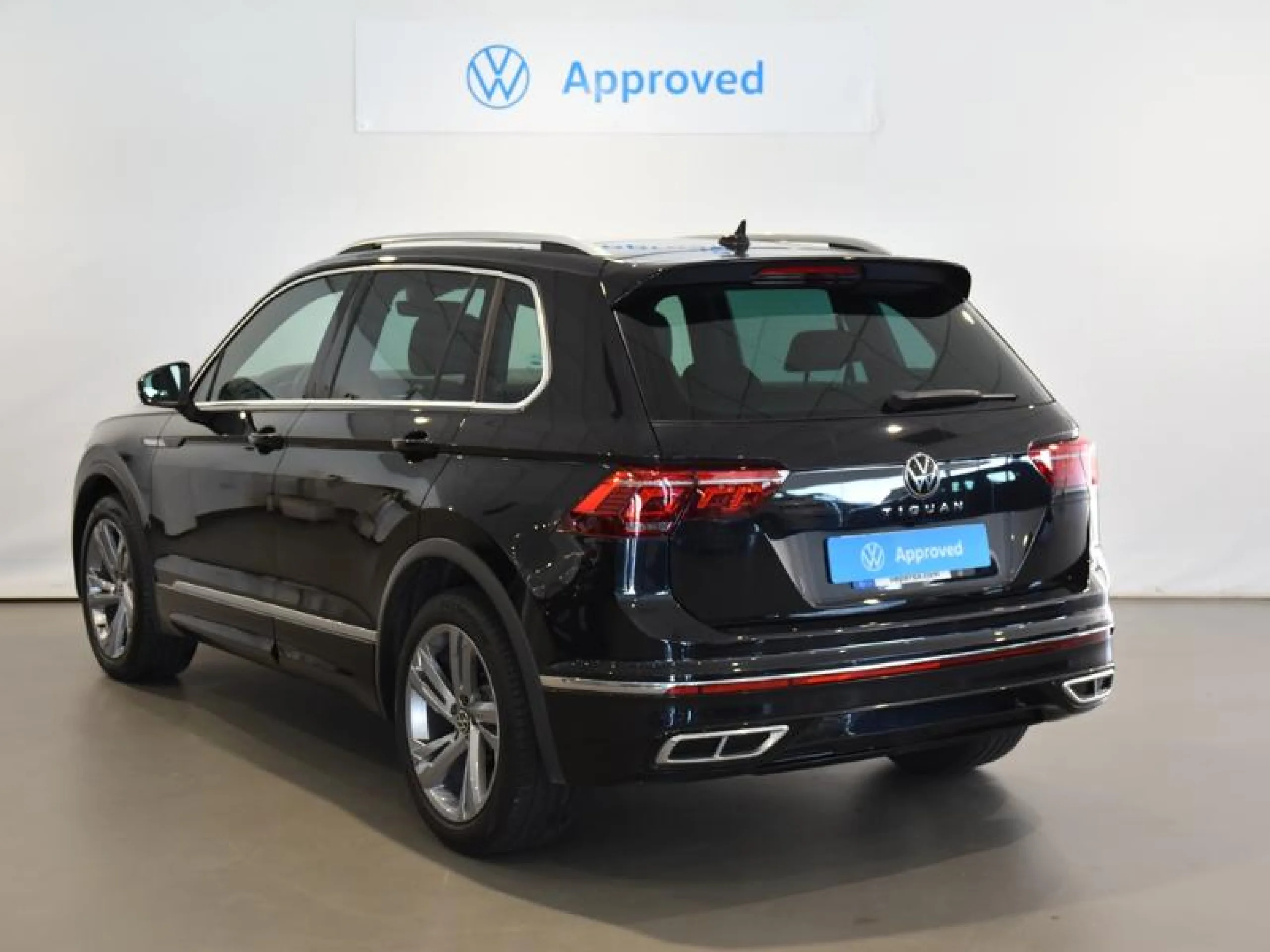 VOLKSWAGEN TIGUAN R LINE 2.0 TDI 110KW (150CV) - Foto 2