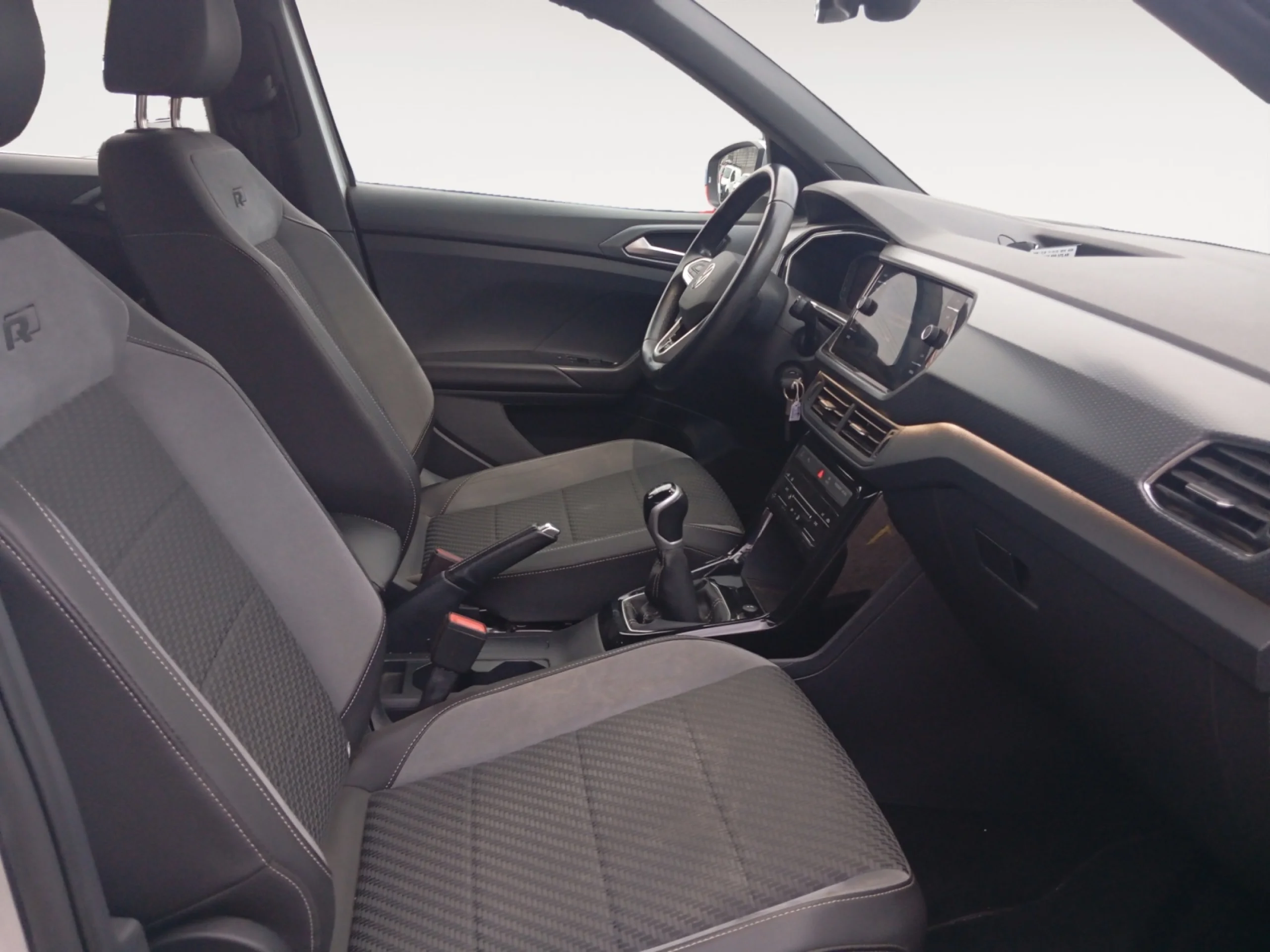 VOLKSWAGEN T CROSS SPORT 1.0 TSI 81KW (110CV) - Foto 5